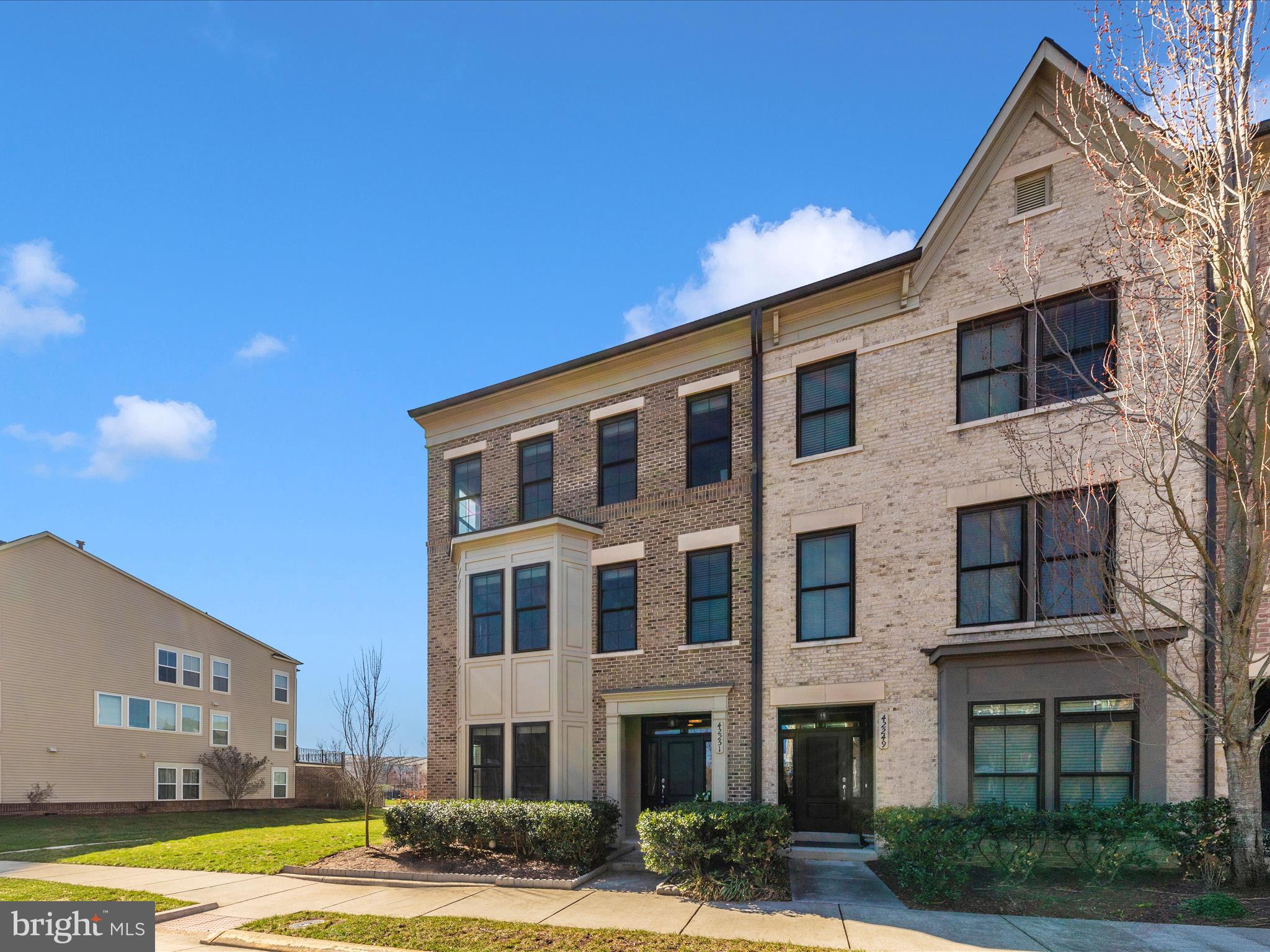 BRAMBLETON - Residential