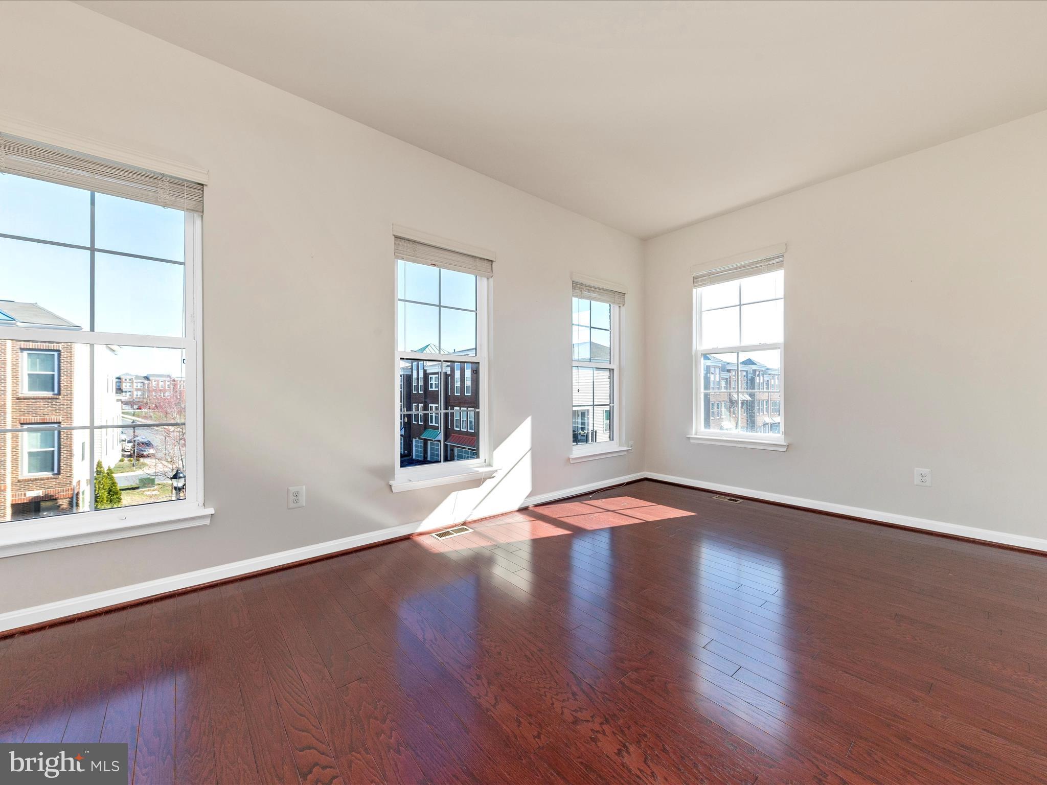 BRAMBLETON - Residential