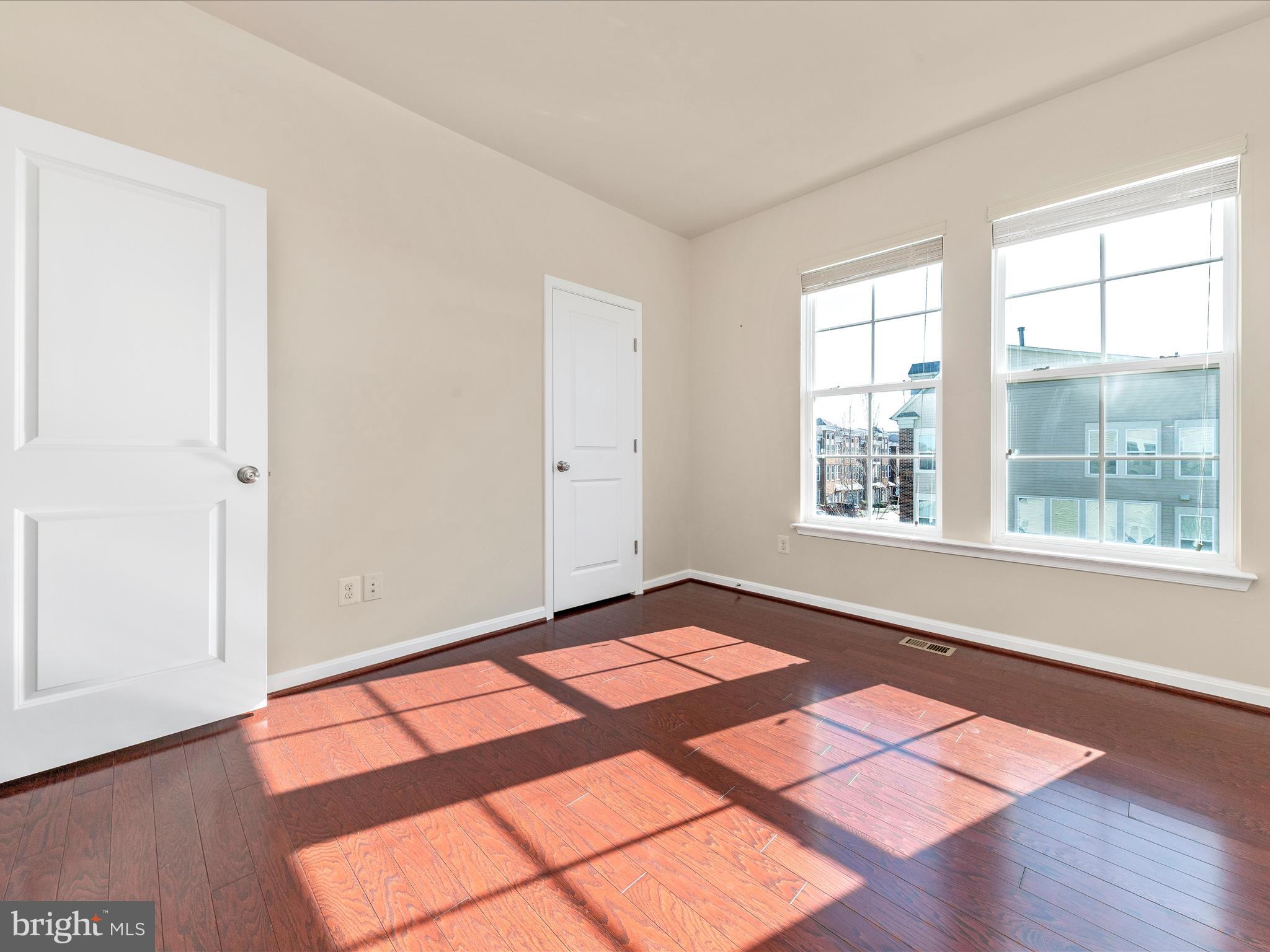 BRAMBLETON - Residential