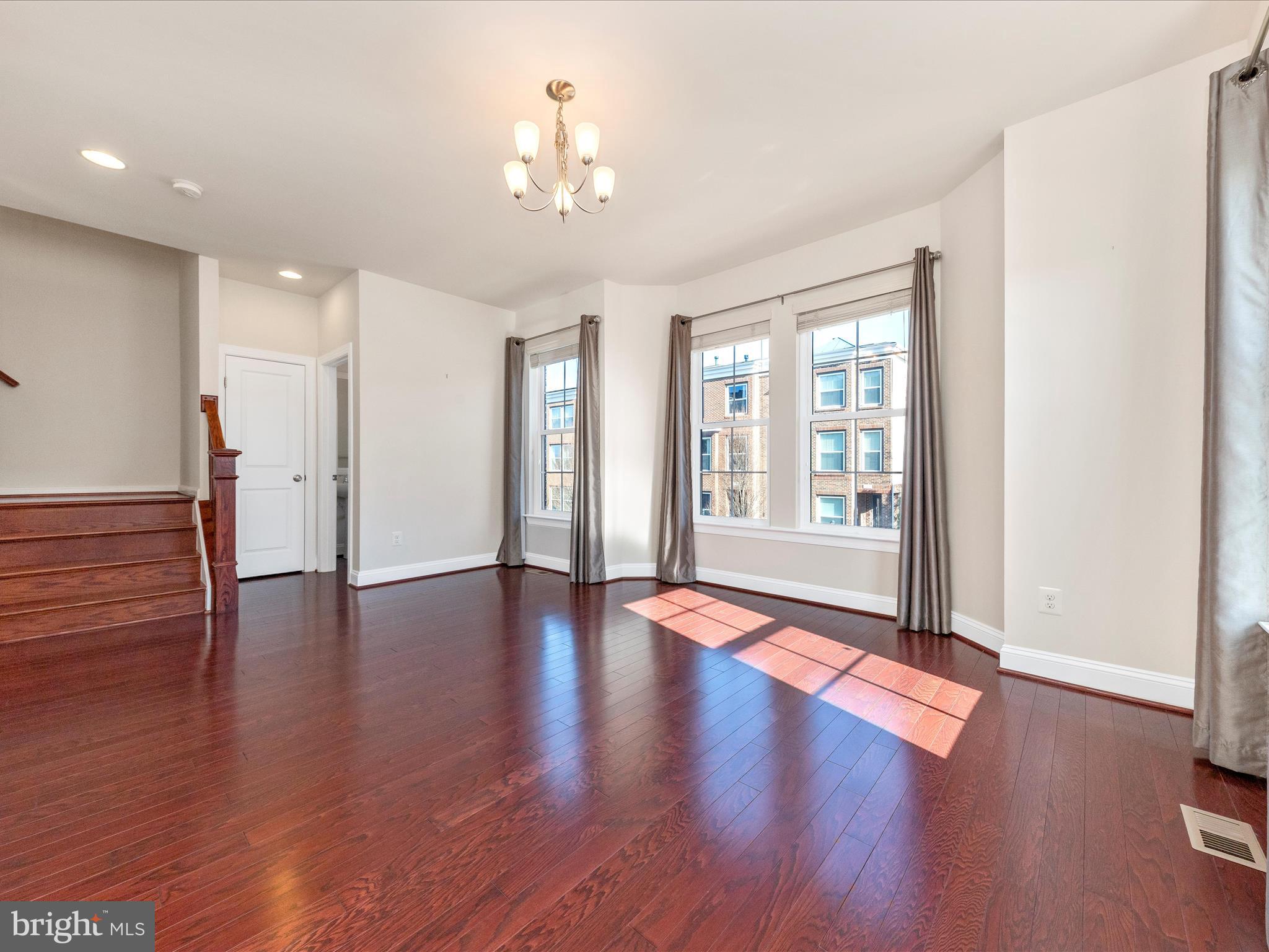 BRAMBLETON - Residential