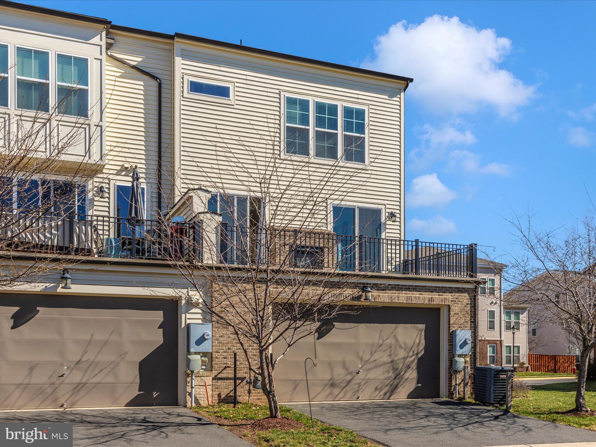 BRAMBLETON - Residential