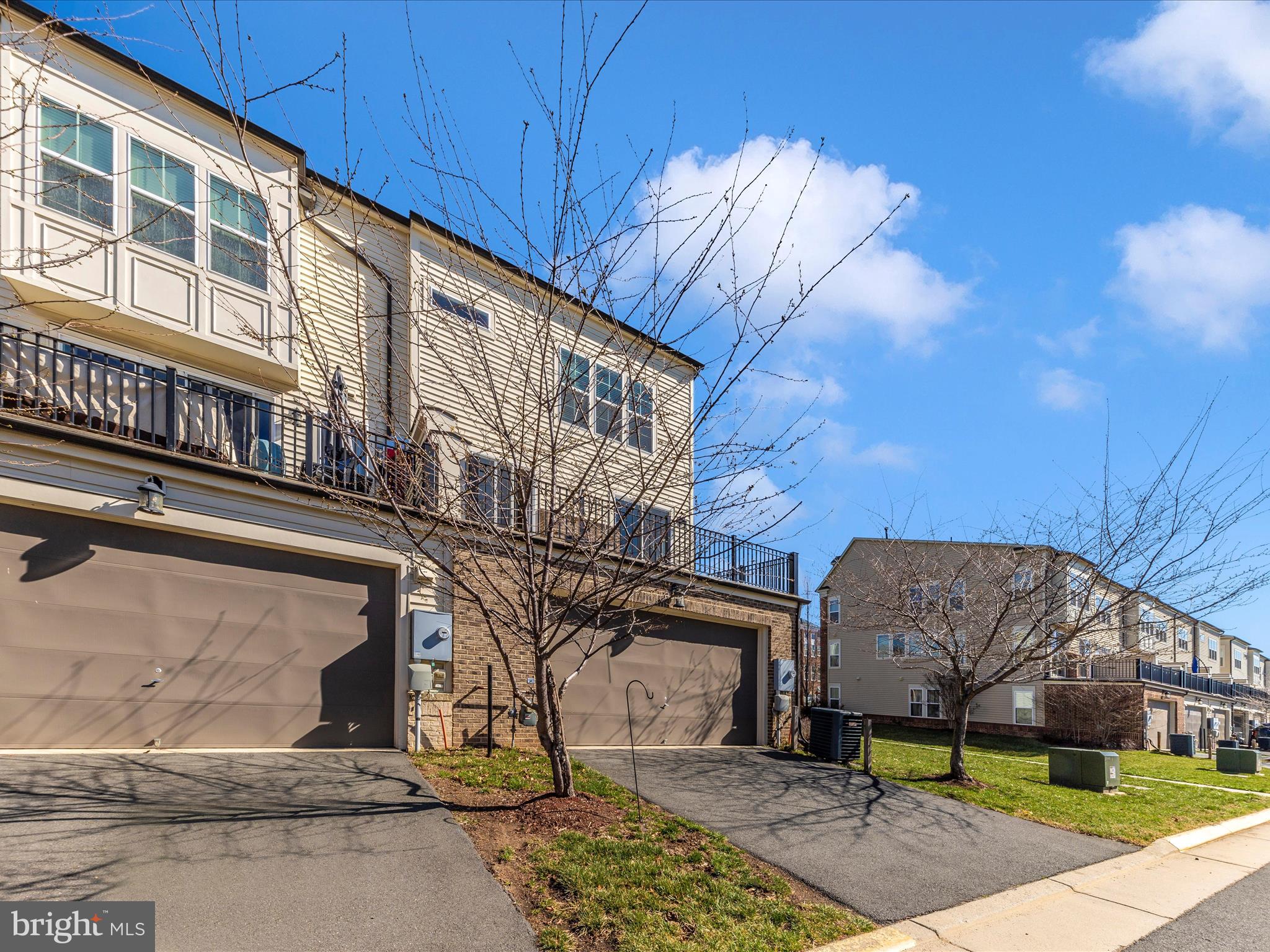 BRAMBLETON - Residential