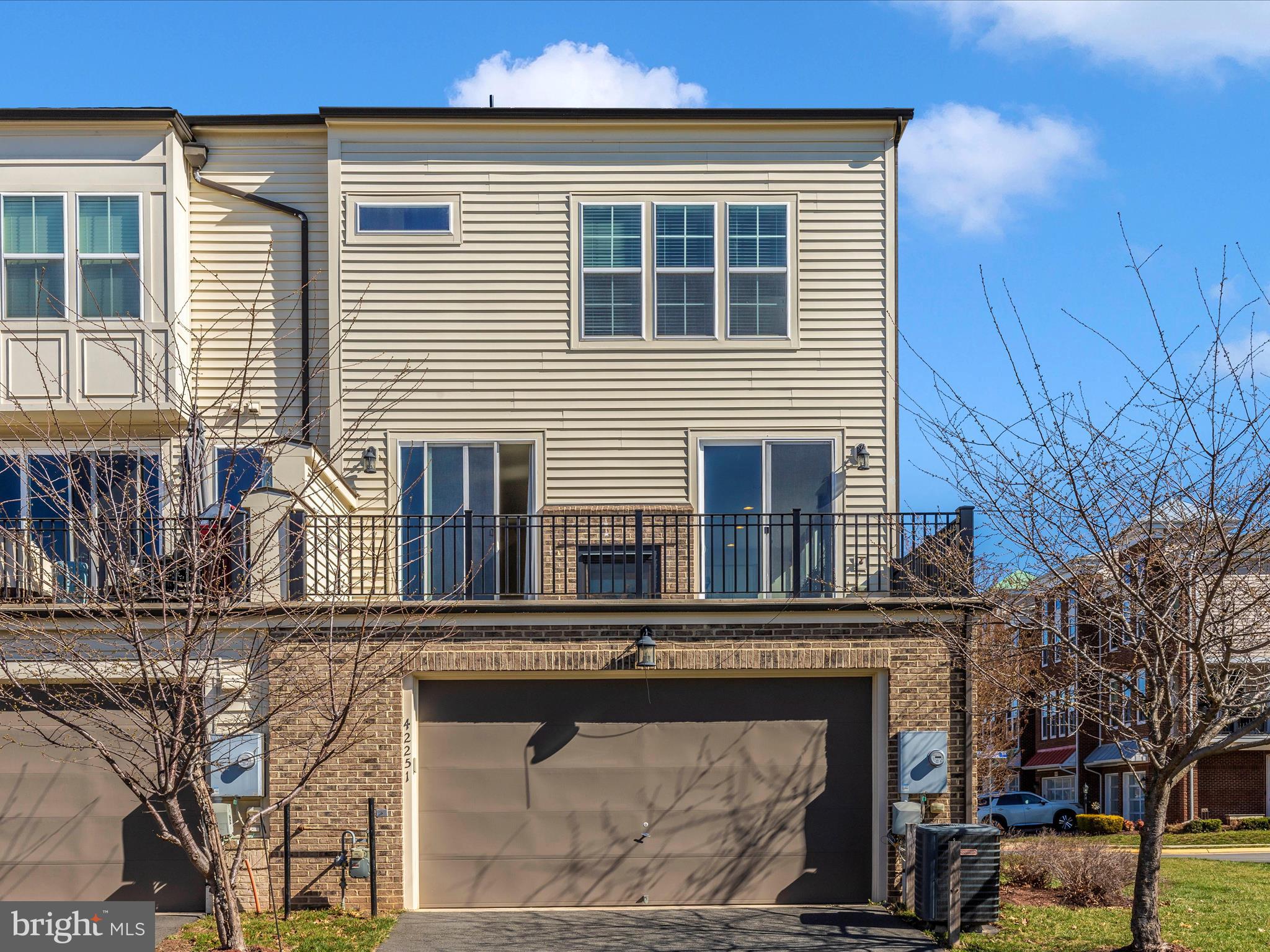 BRAMBLETON - Residential