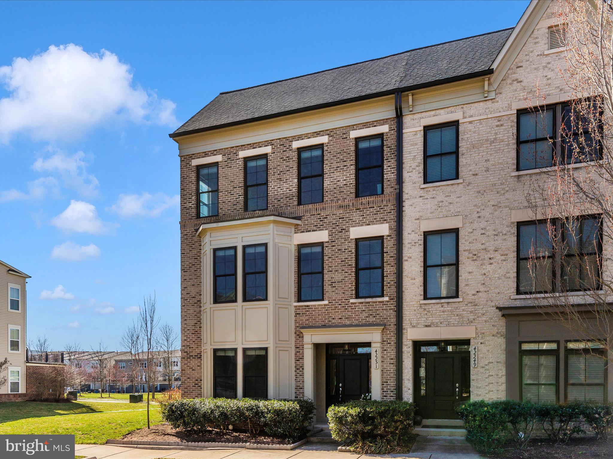 BRAMBLETON - Residential