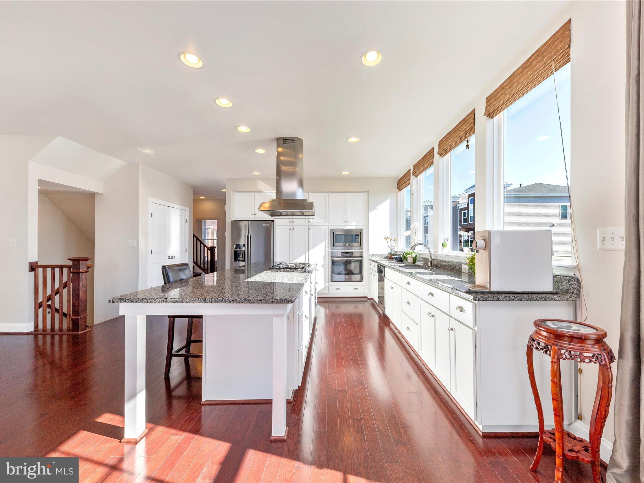 BRAMBLETON - Residential