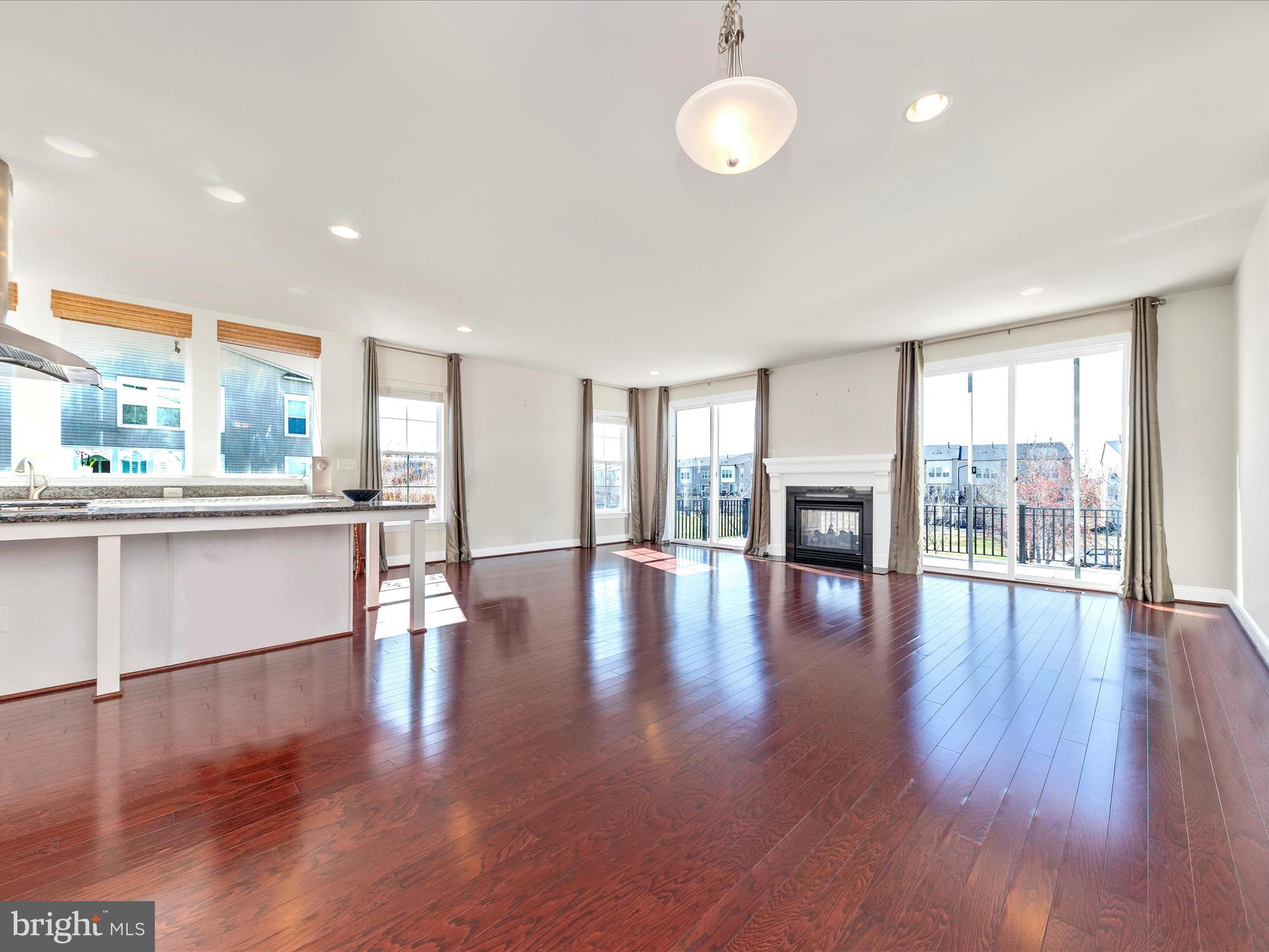 BRAMBLETON - Residential