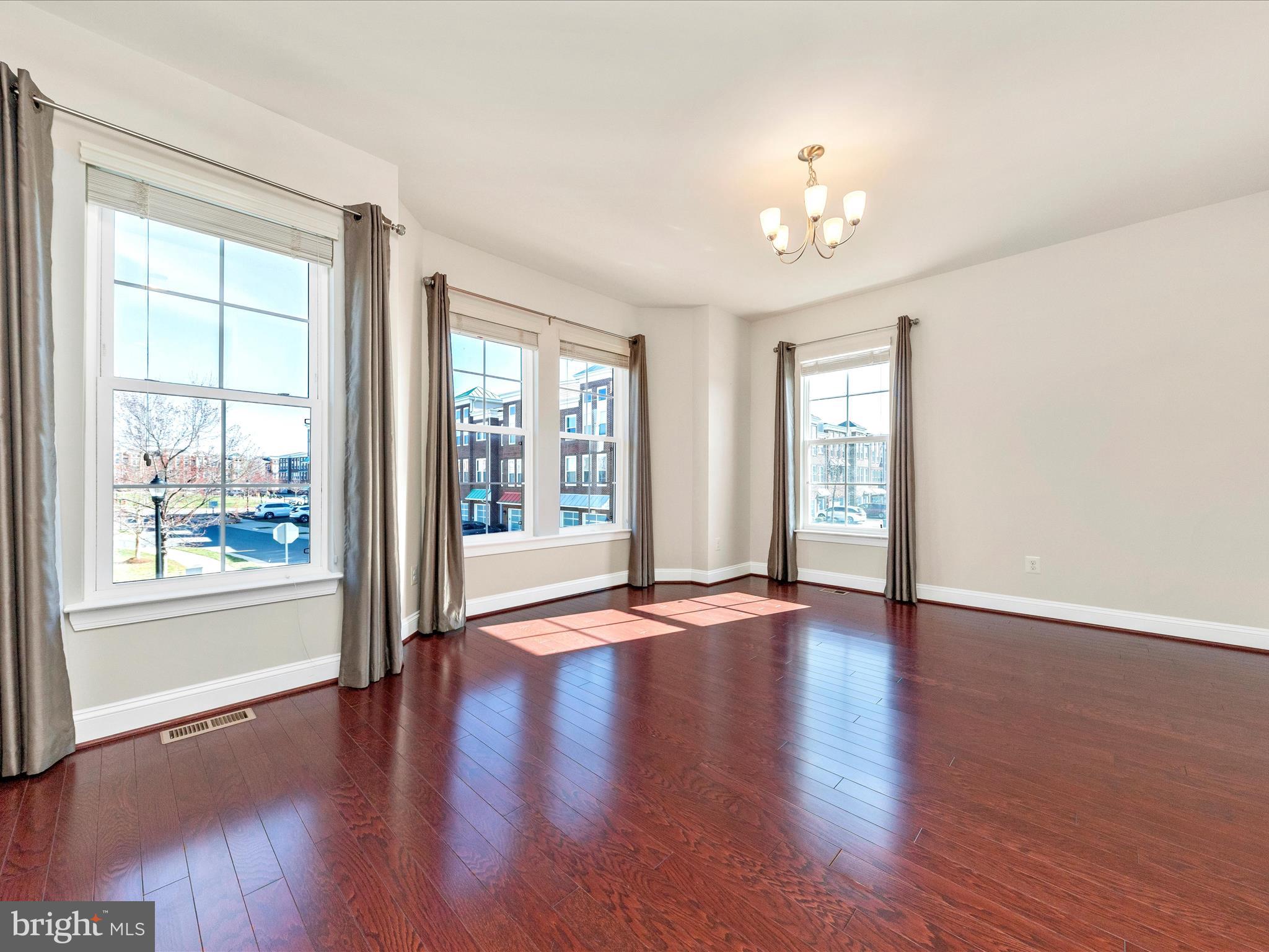 BRAMBLETON - Residential