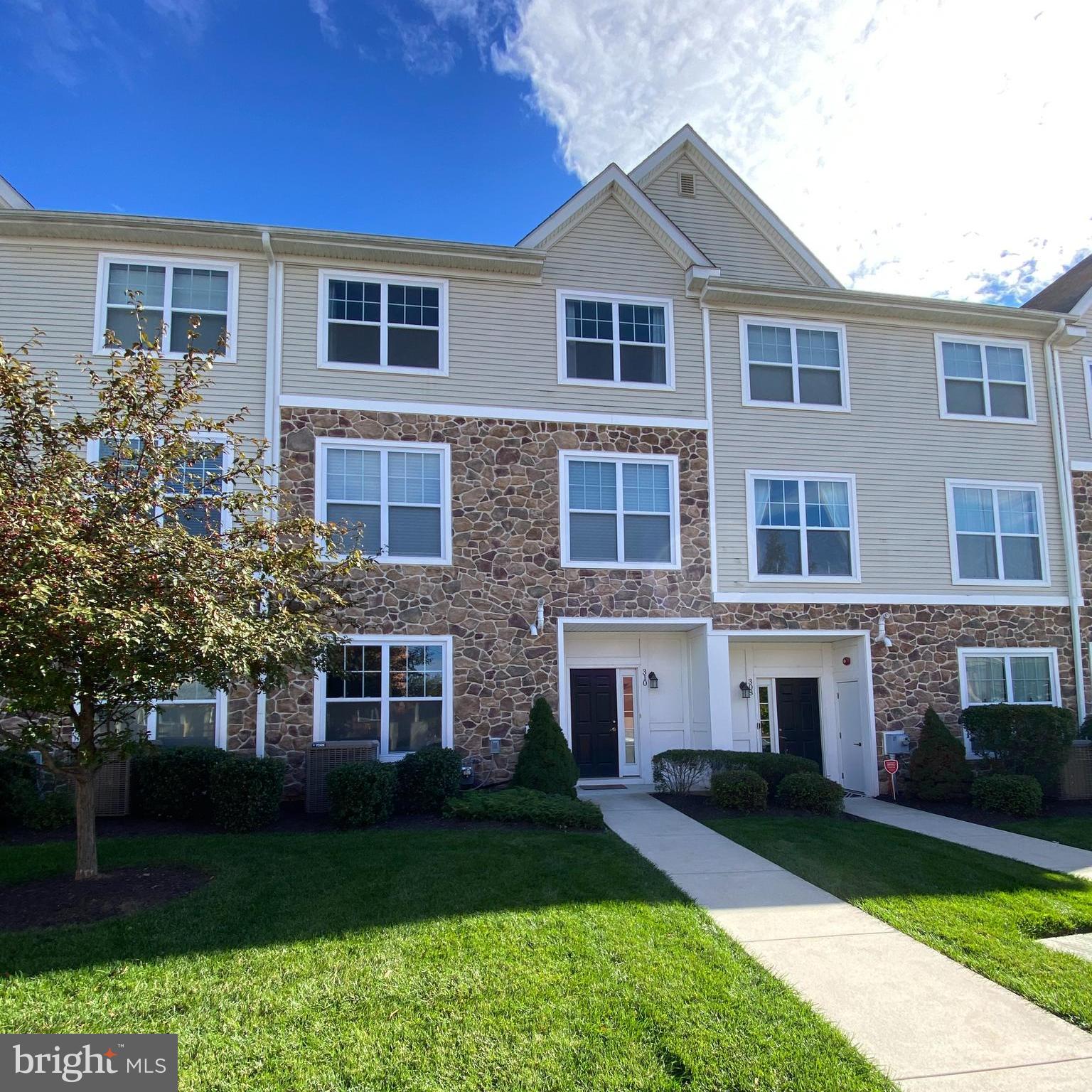 UNION STATION II - Residential Lease