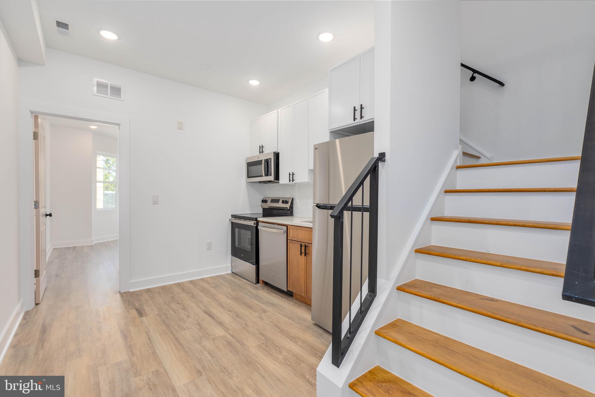 MANTUA - Residential Lease