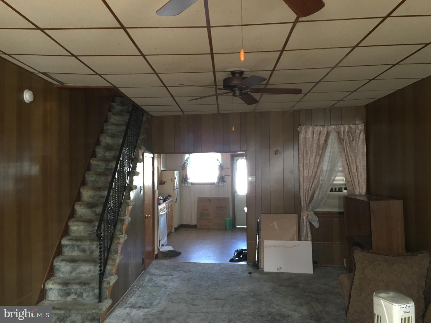 WHITMAN - Residential