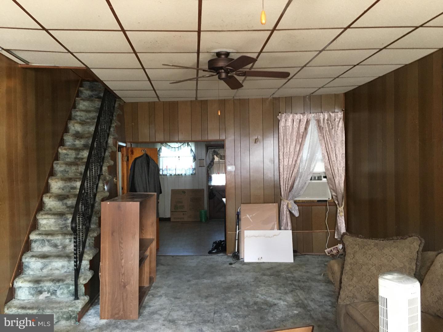 WHITMAN - Residential