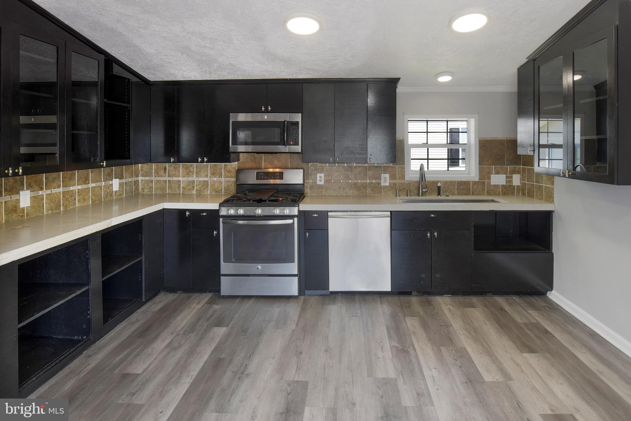 WAYSONS WOODS MANUFACTURED HOME COMMUNITY - Residential