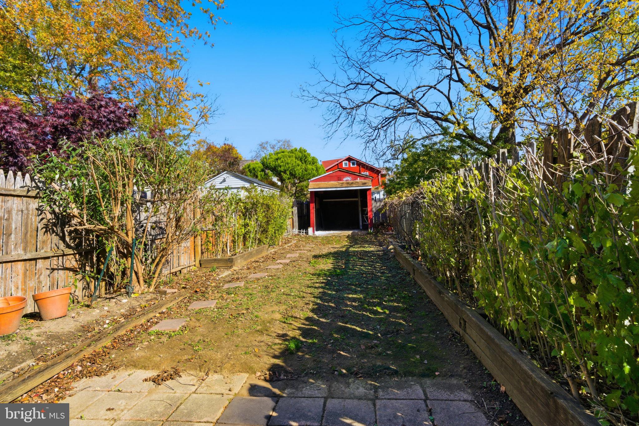 CHELTENHAM VIL - Residential