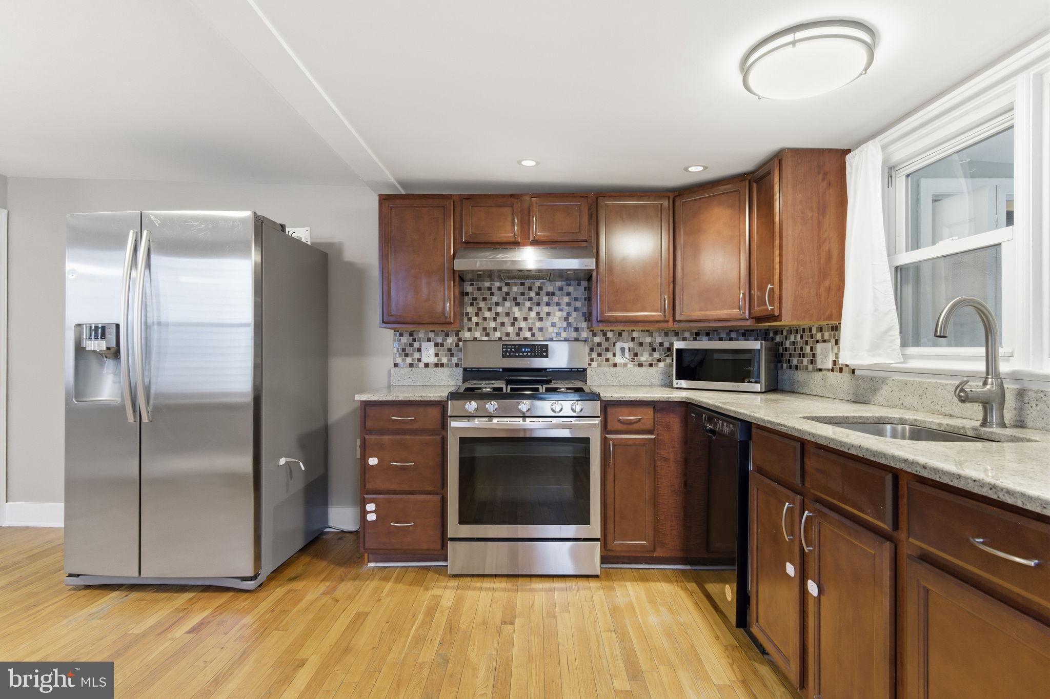 CHELTENHAM VIL - Residential