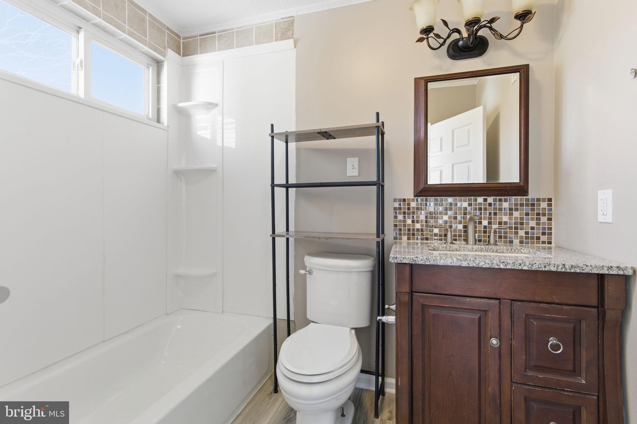 CHELTENHAM VIL - Residential