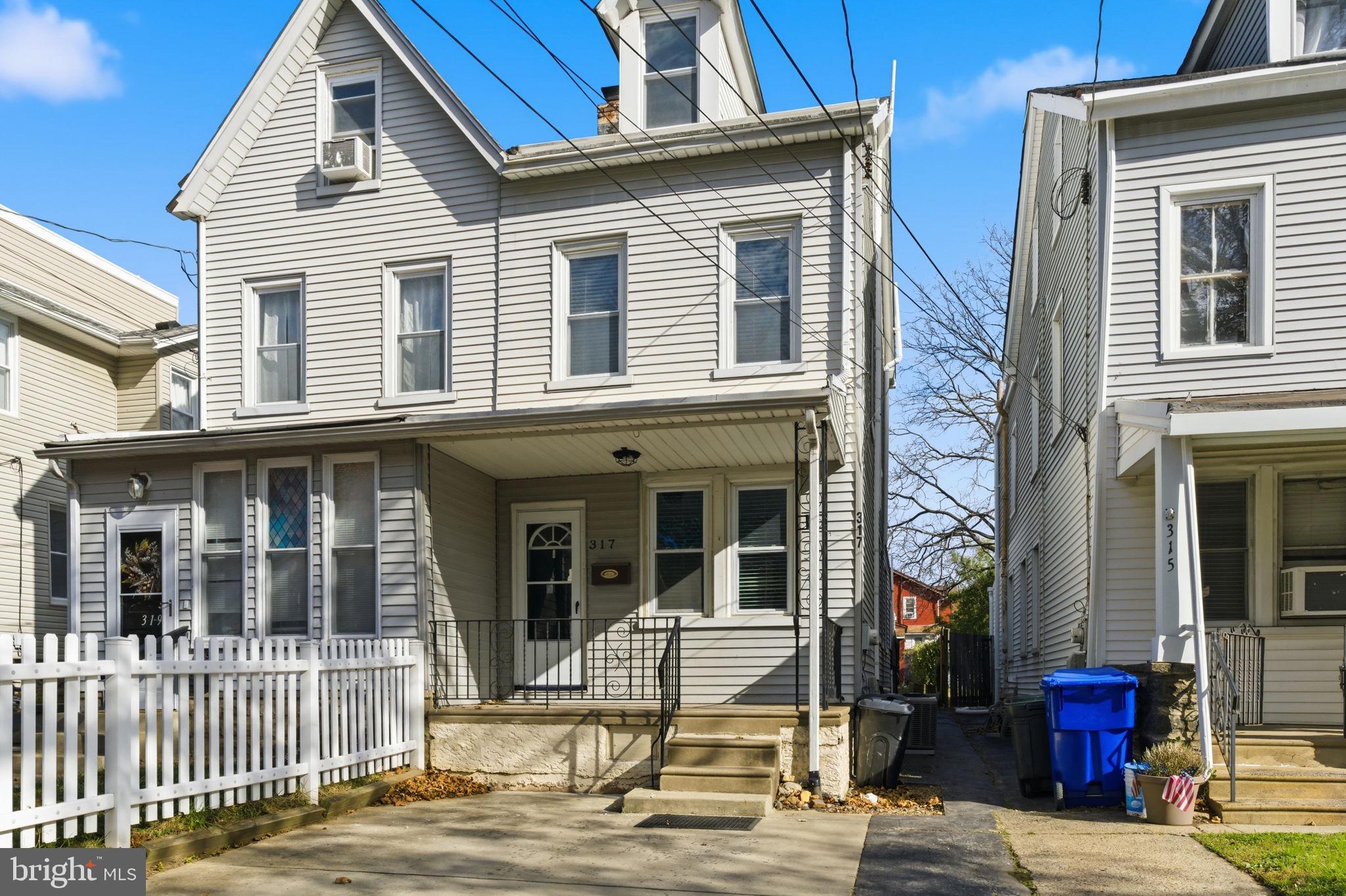 CHELTENHAM VIL - Residential