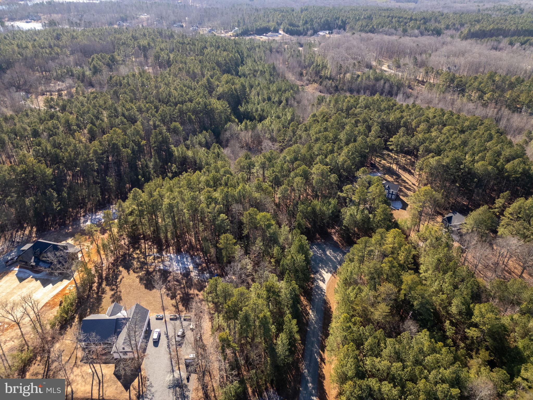 THE WATERS AT LAKE ANNA - Land