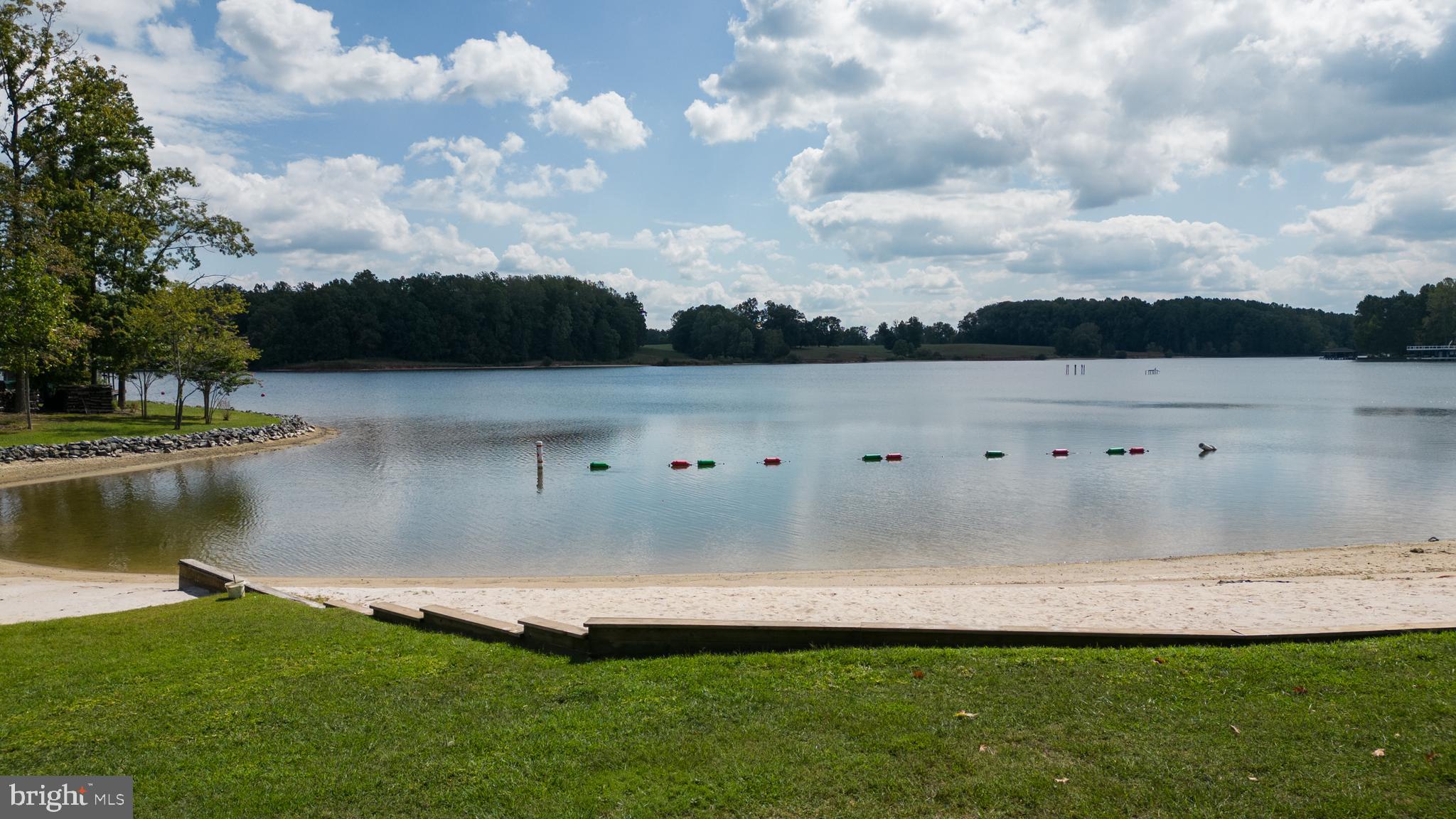 THE WATERS AT LAKE ANNA - Land