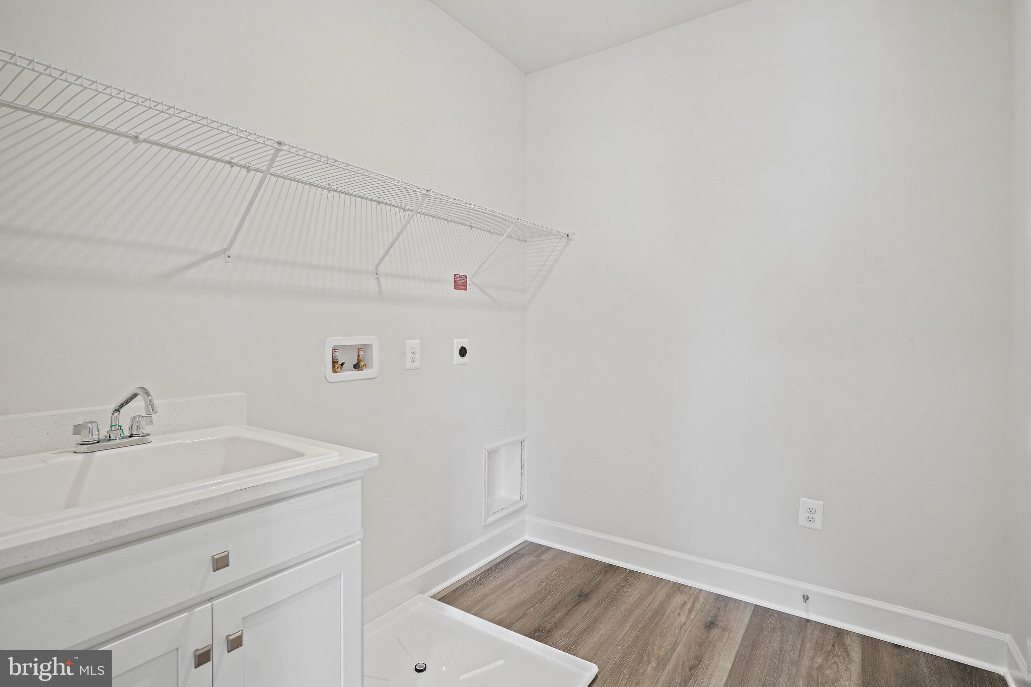 WELLINGTON FARMS - Residential