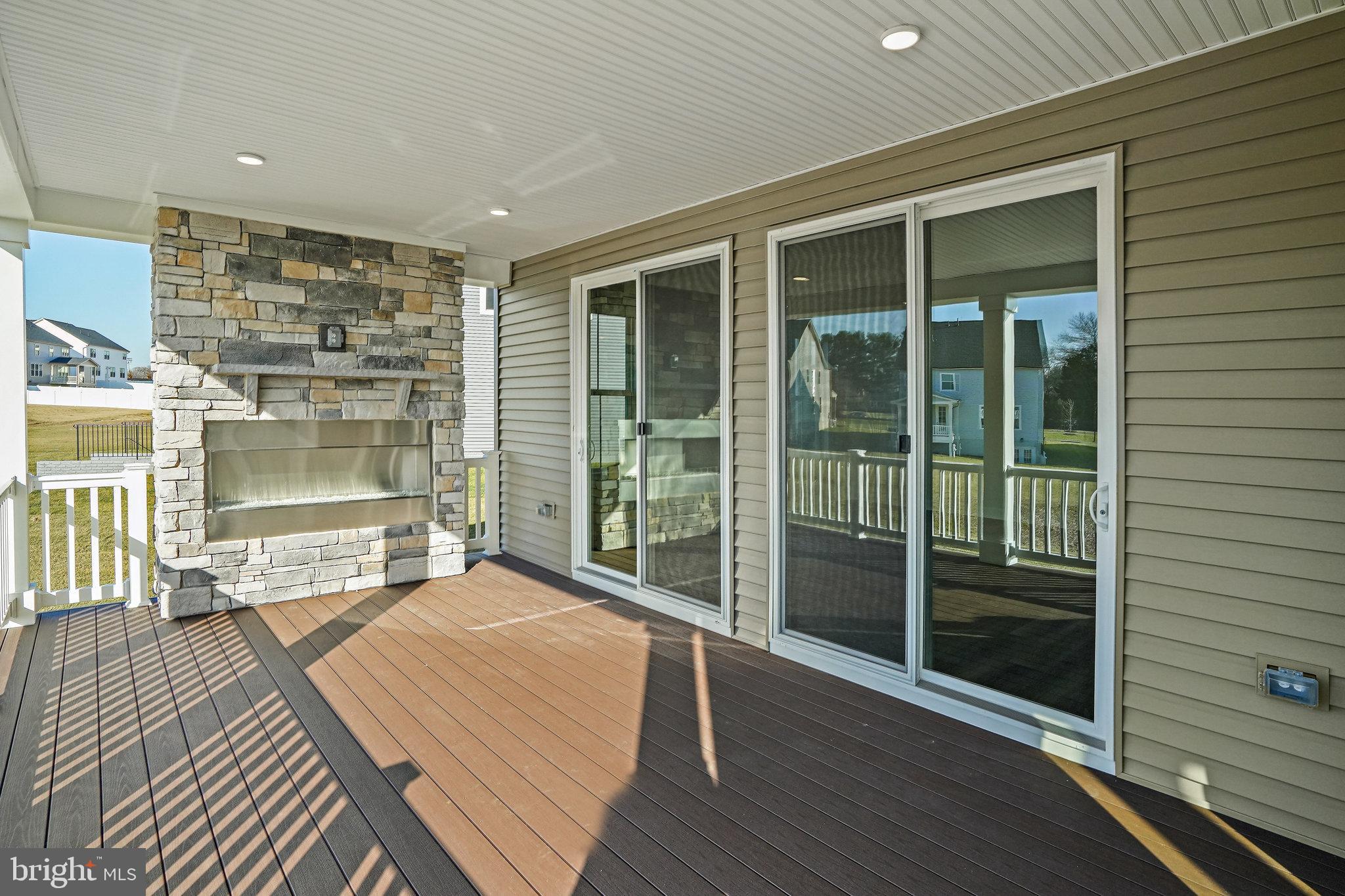 WELLINGTON FARMS - Residential