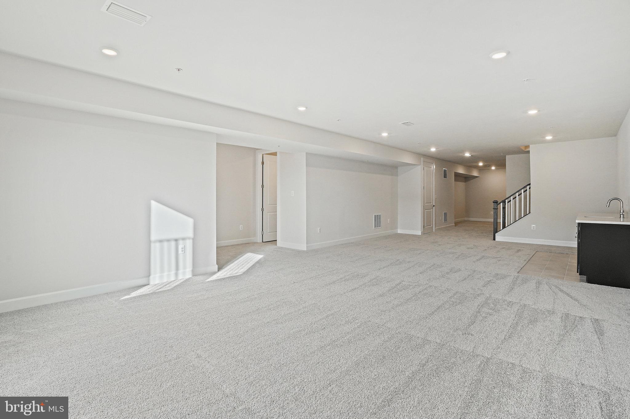 WELLINGTON FARMS - Residential