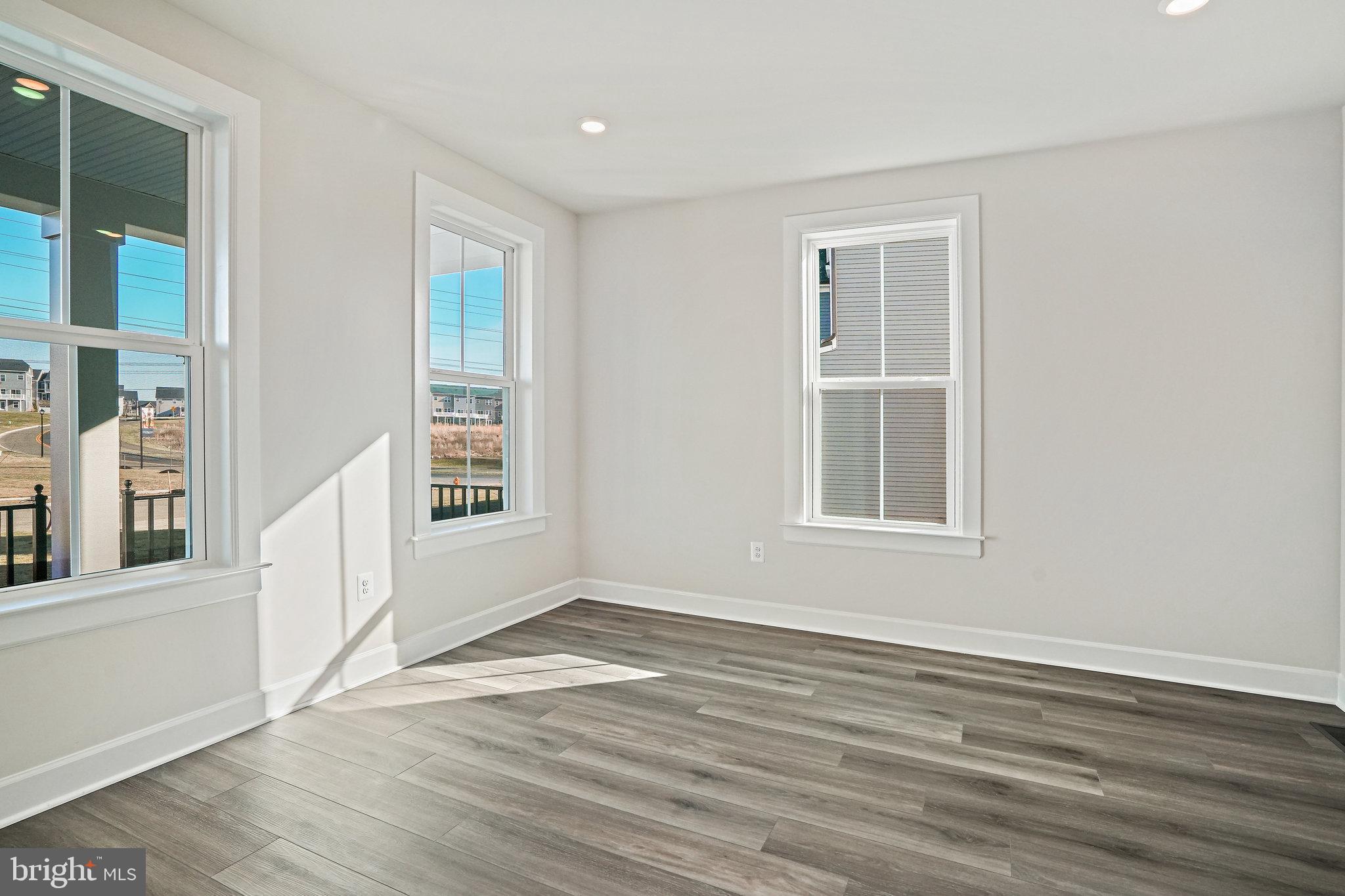 WELLINGTON FARMS - Residential