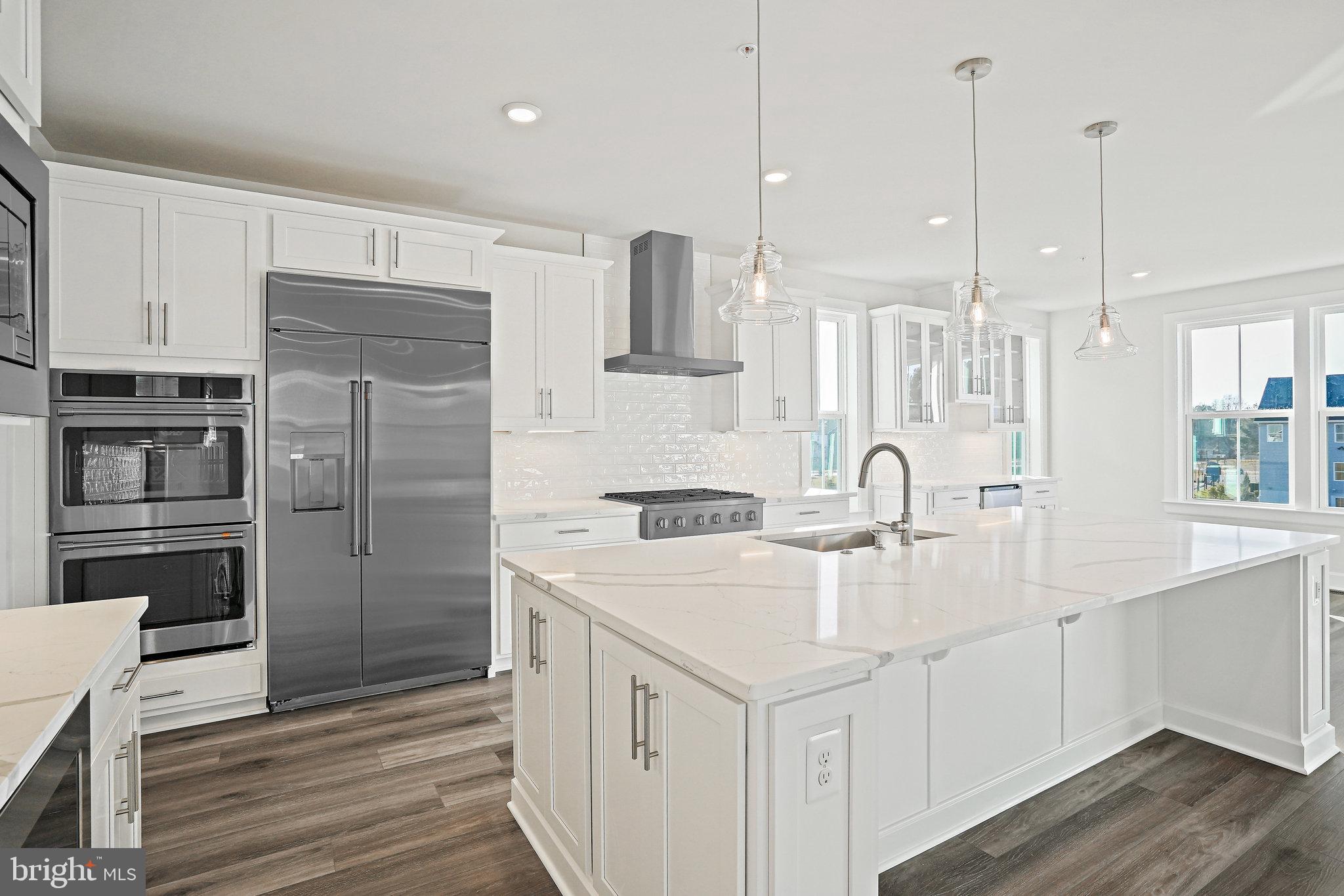 WELLINGTON FARMS - Residential