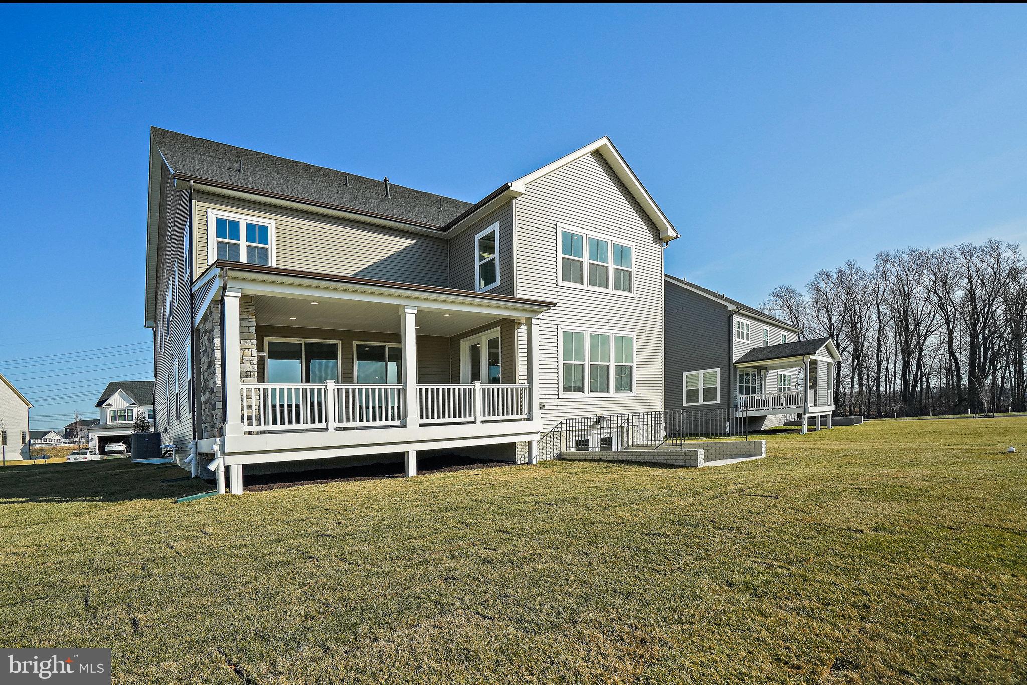 WELLINGTON FARMS - Residential