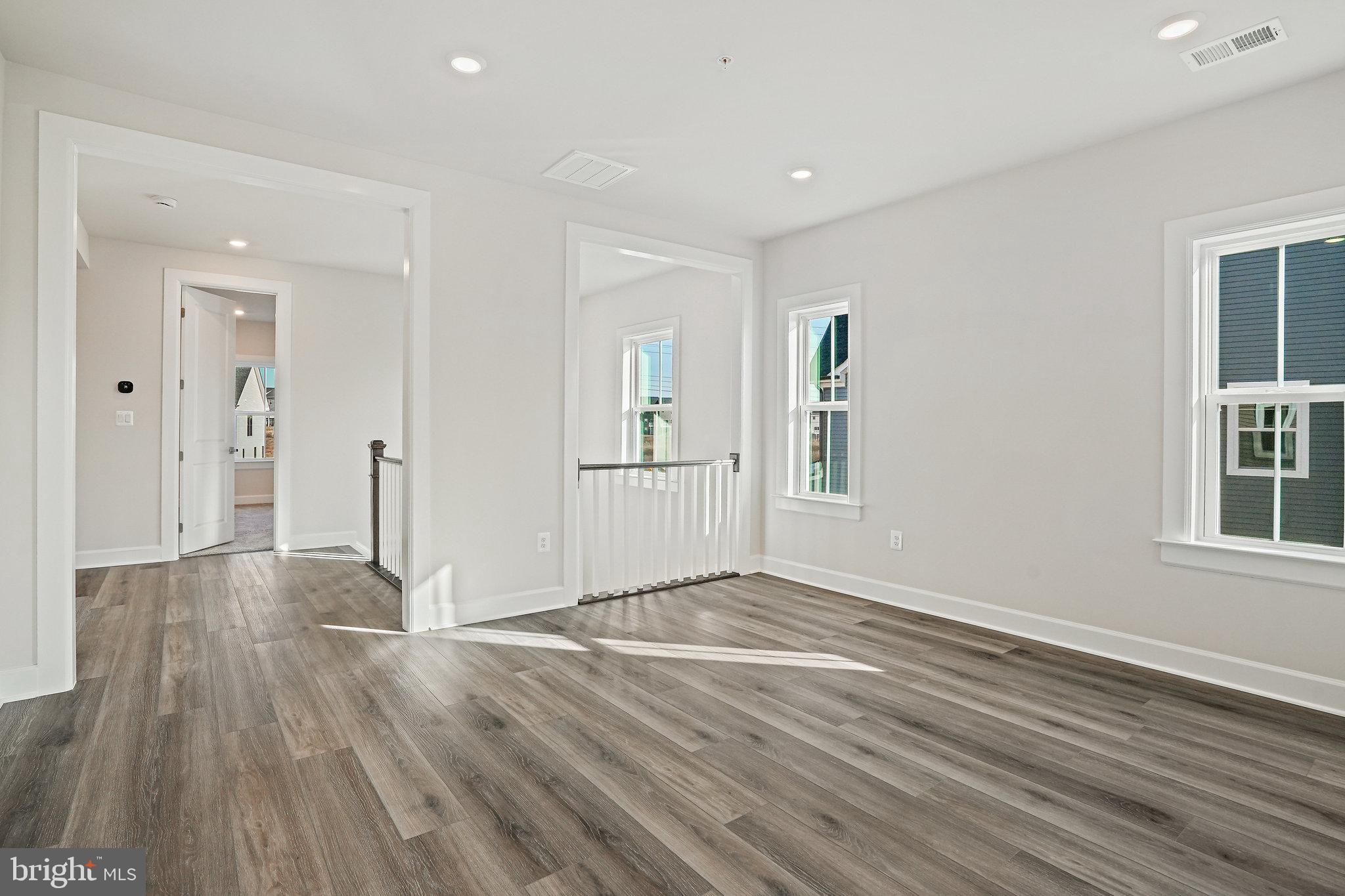 WELLINGTON FARMS - Residential