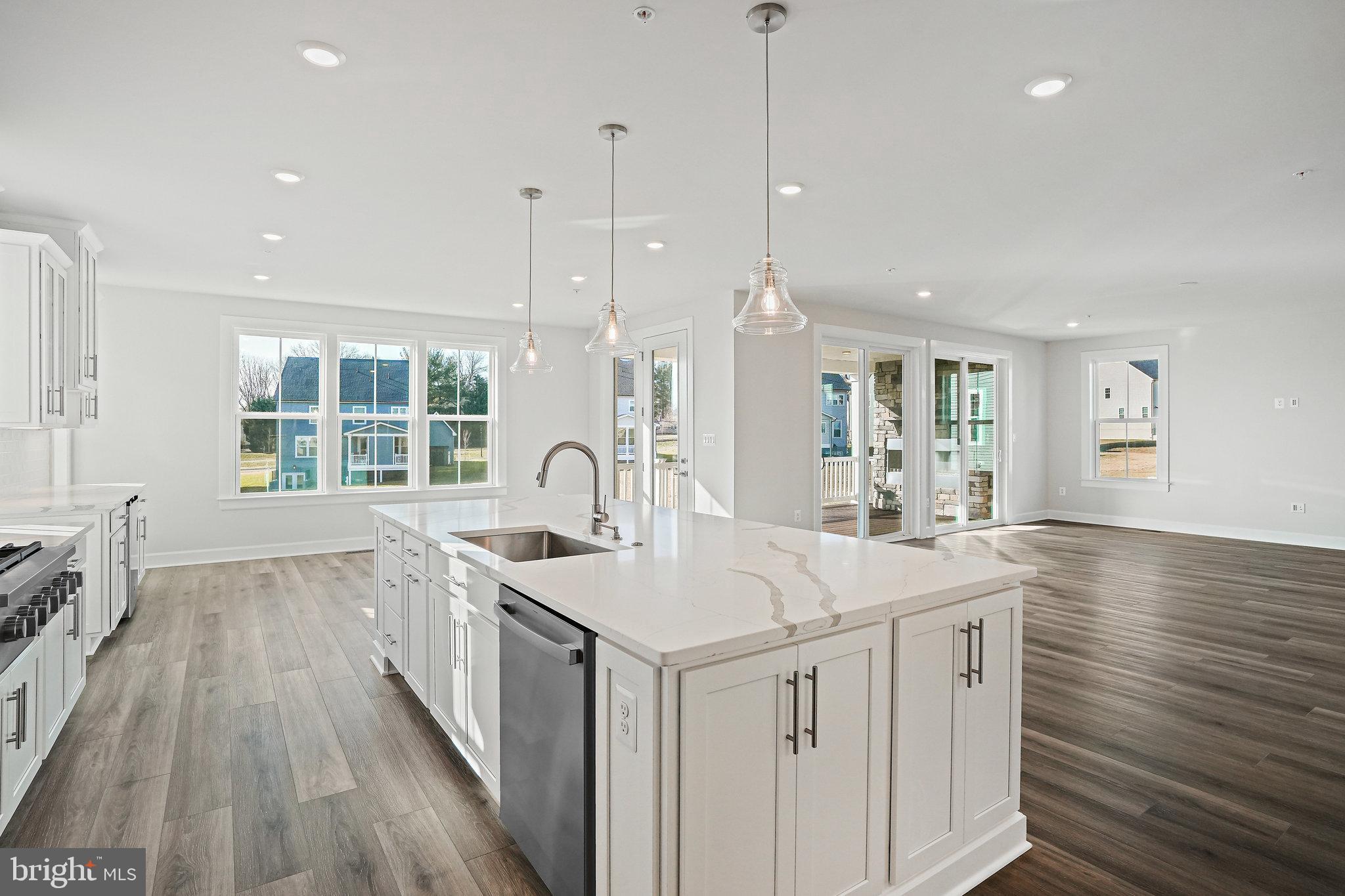 WELLINGTON FARMS - Residential