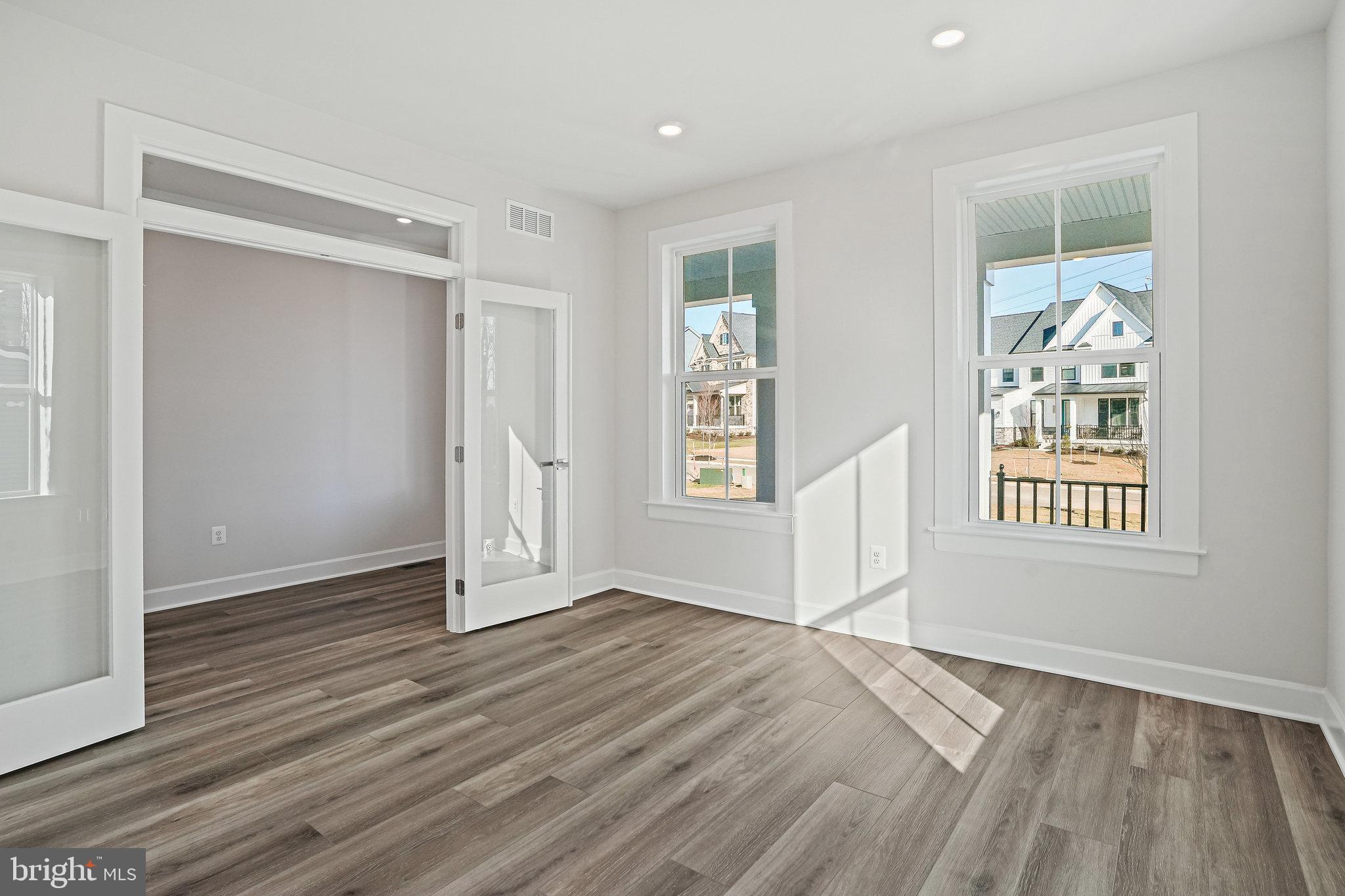 WELLINGTON FARMS - Residential