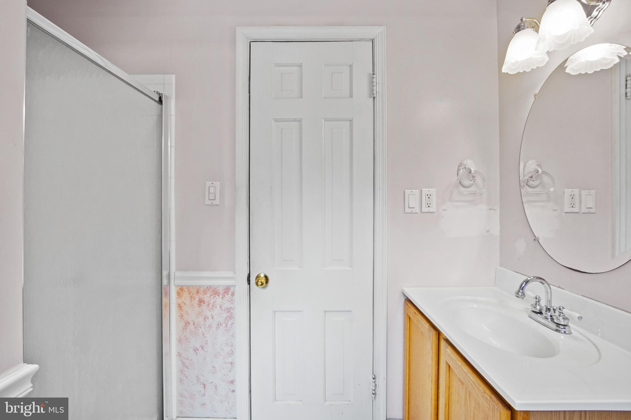 SOMERSET COURT LA PLATA - Residential