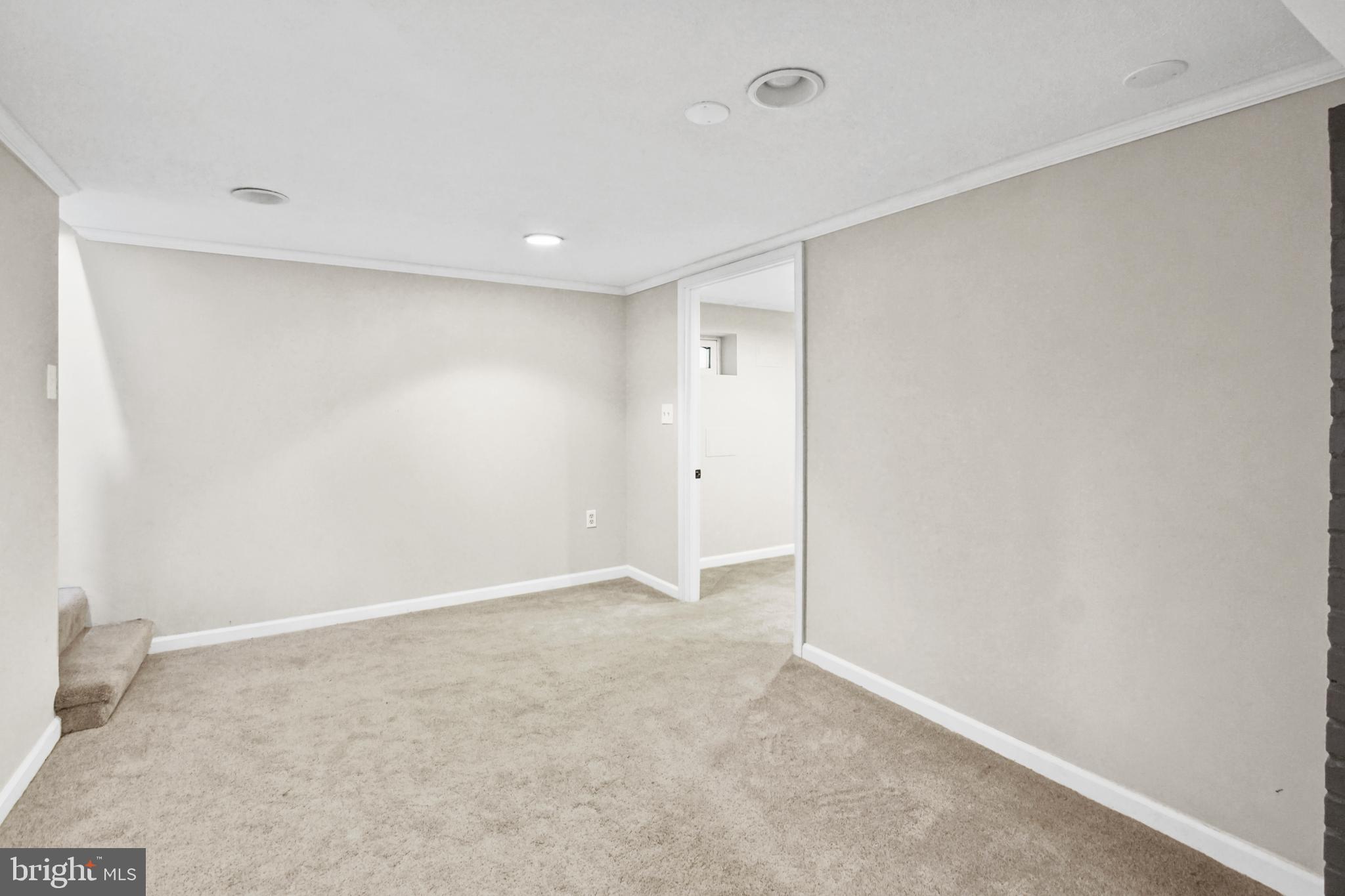 SOMERSET COURT LA PLATA - Residential