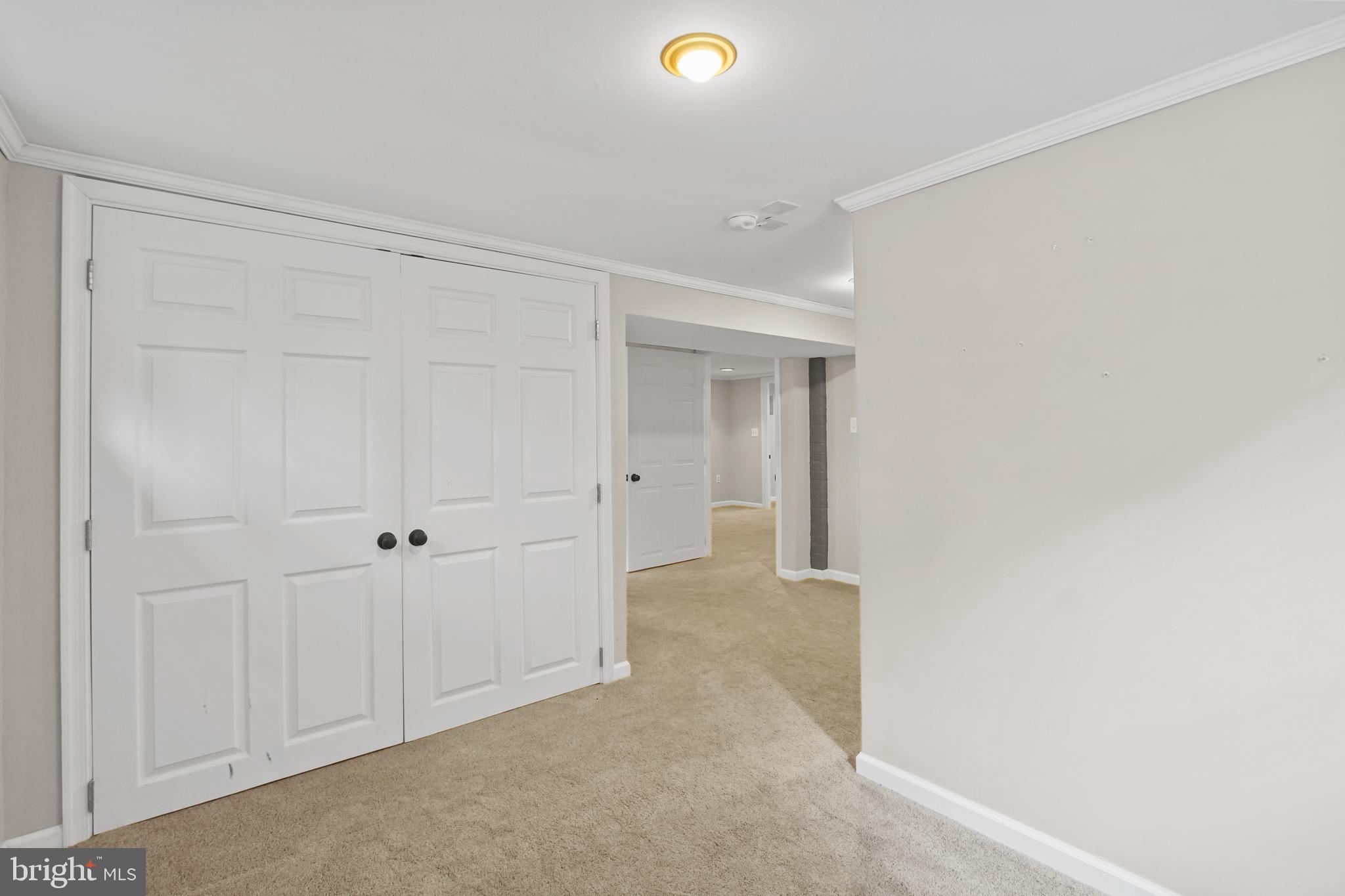 SOMERSET COURT LA PLATA - Residential