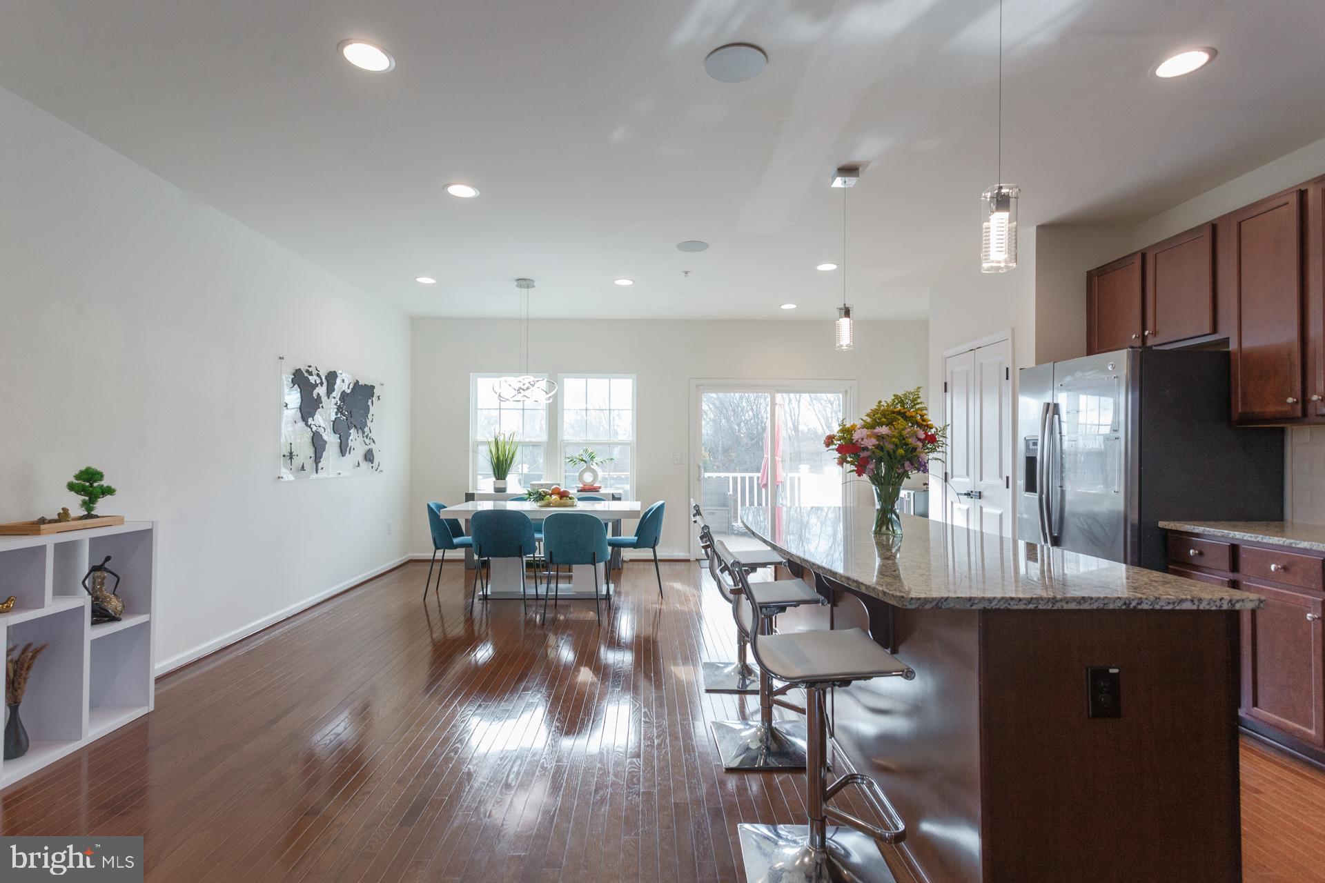 WYNGATE TOWNHOMES - Residential