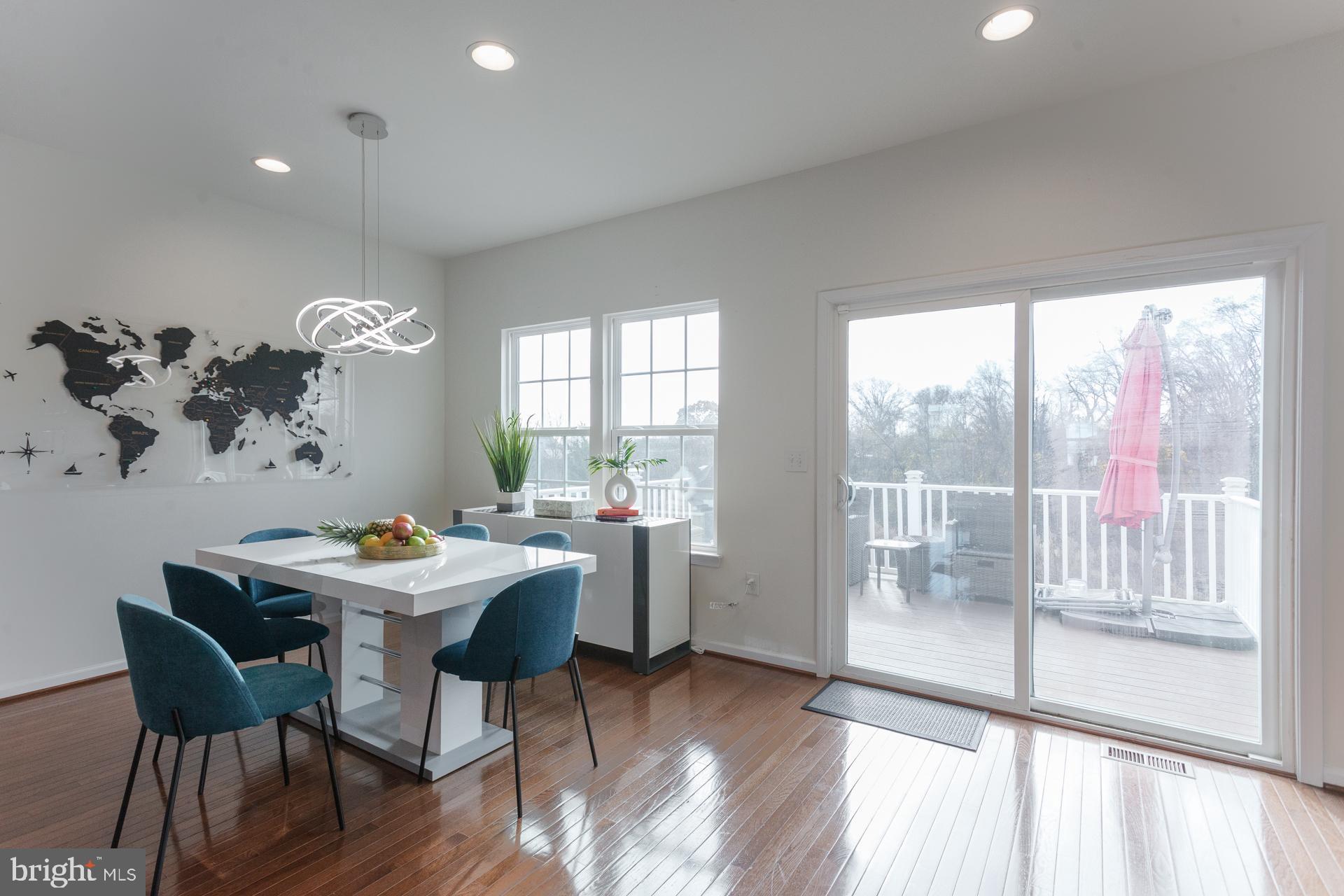 WYNGATE TOWNHOMES - Residential