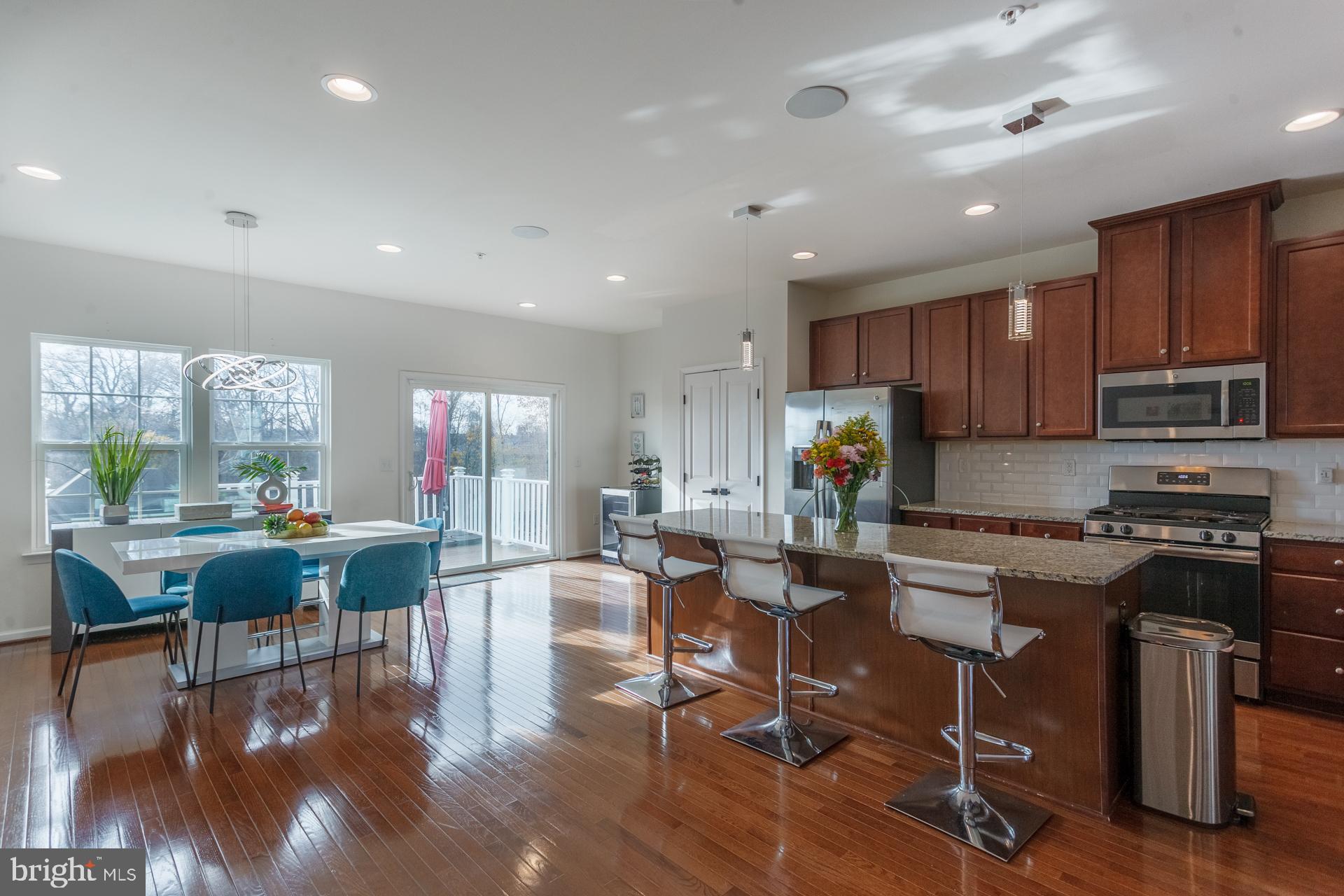 WYNGATE TOWNHOMES - Residential