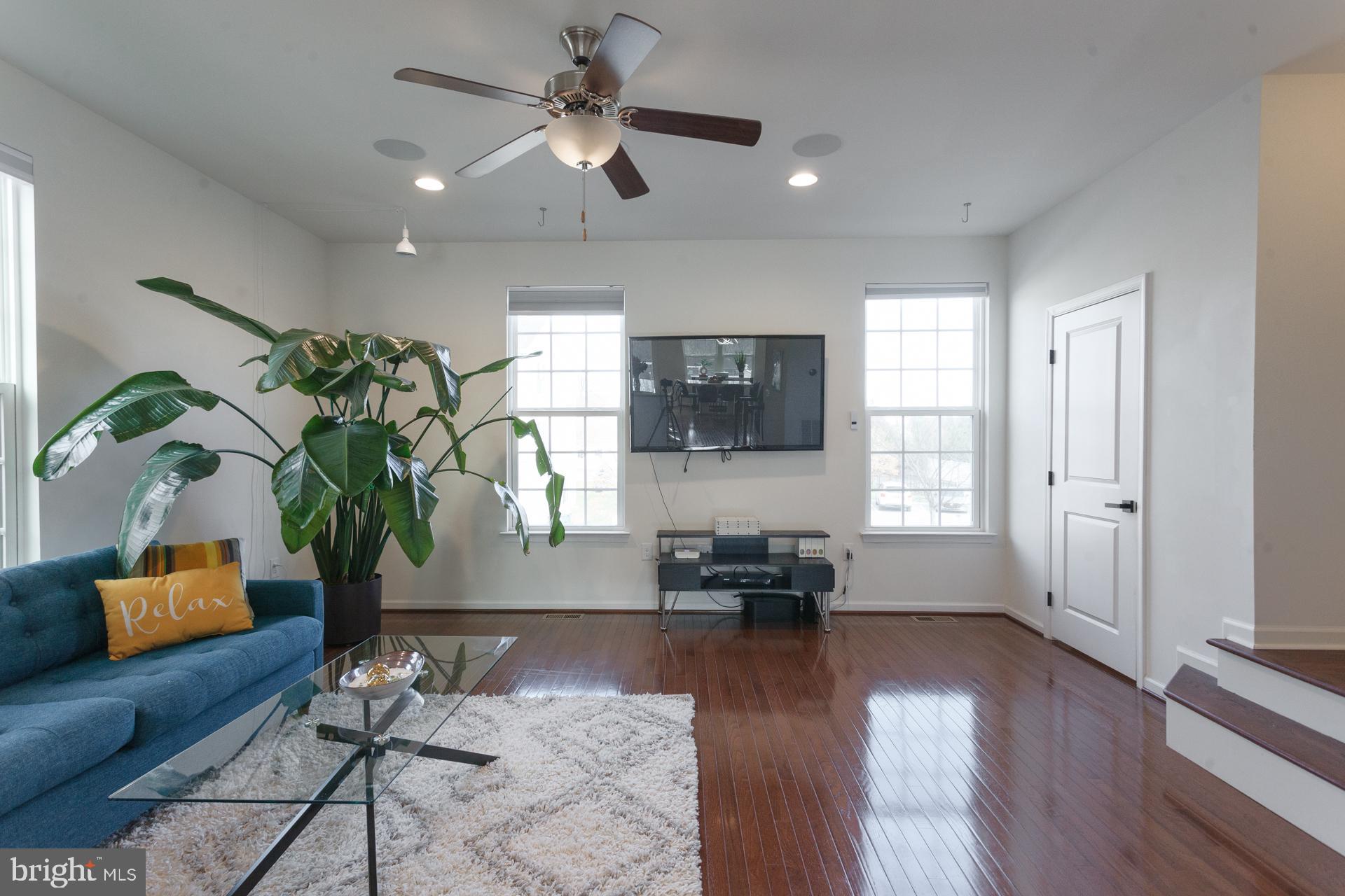 WYNGATE TOWNHOMES - Residential