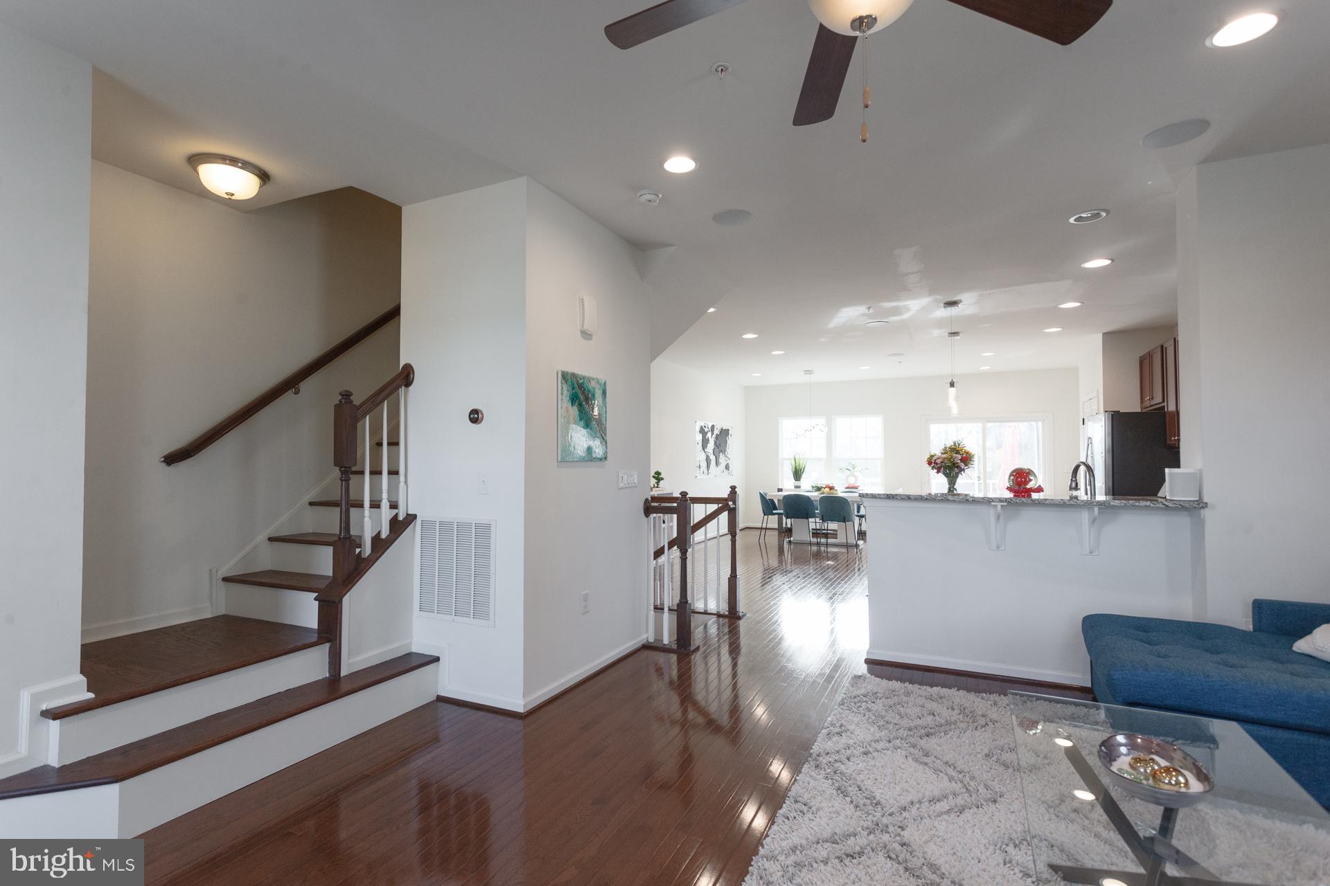 WYNGATE TOWNHOMES - Residential