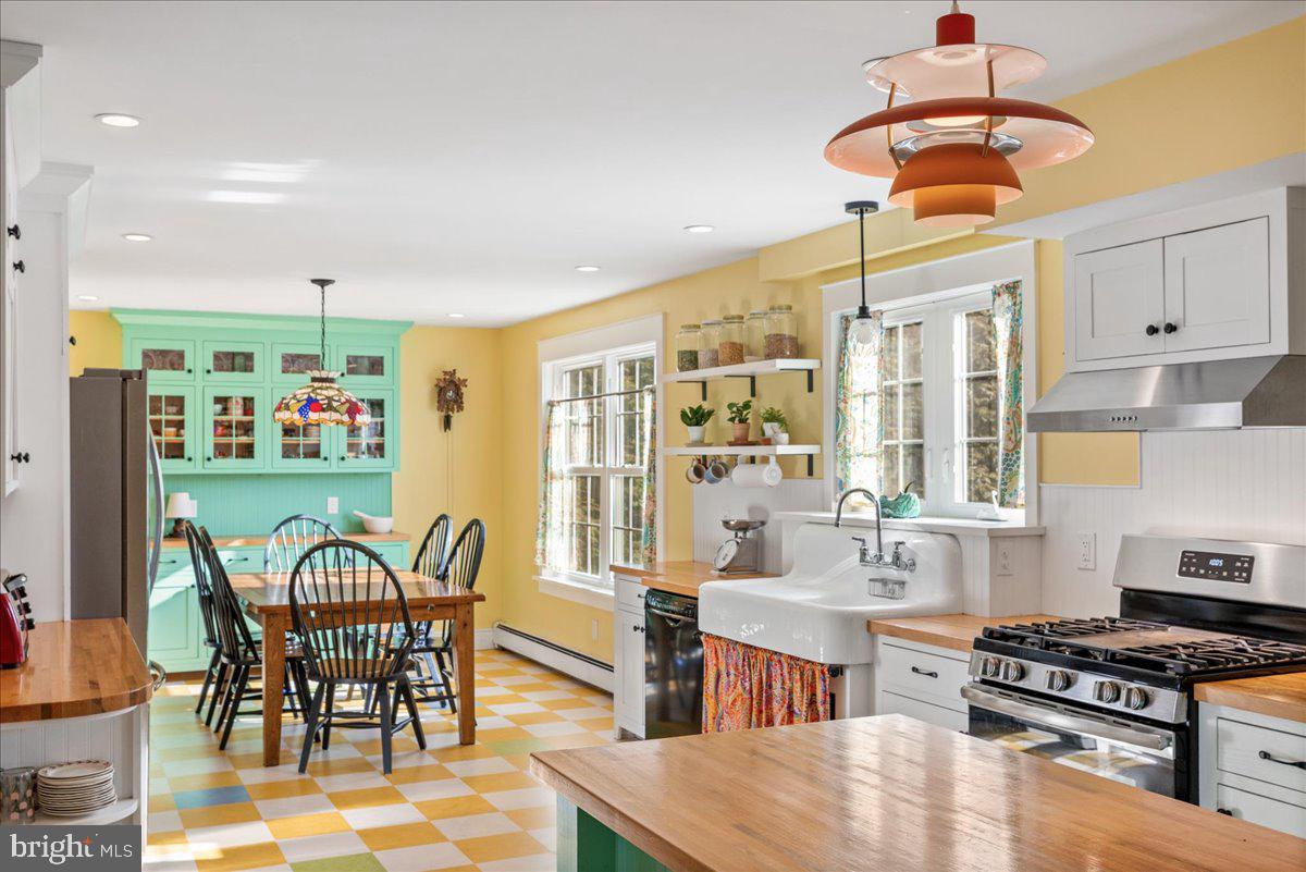 DOYLESTOWN BORO - Residential