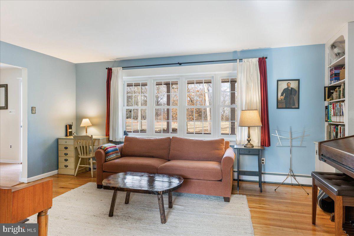 DOYLESTOWN BORO - Residential