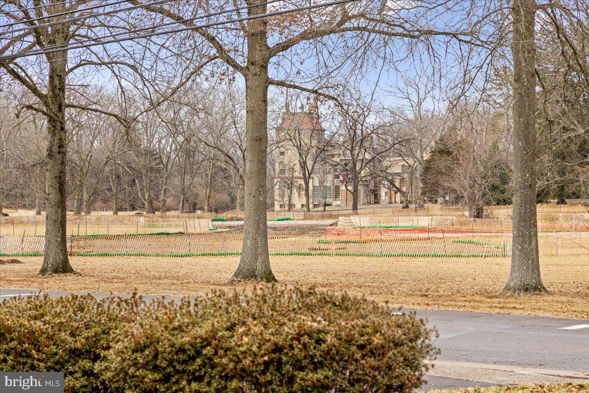 DOYLESTOWN BORO - Residential