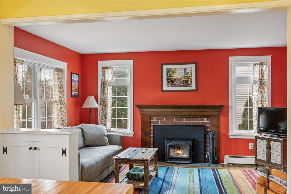 DOYLESTOWN BORO - Residential