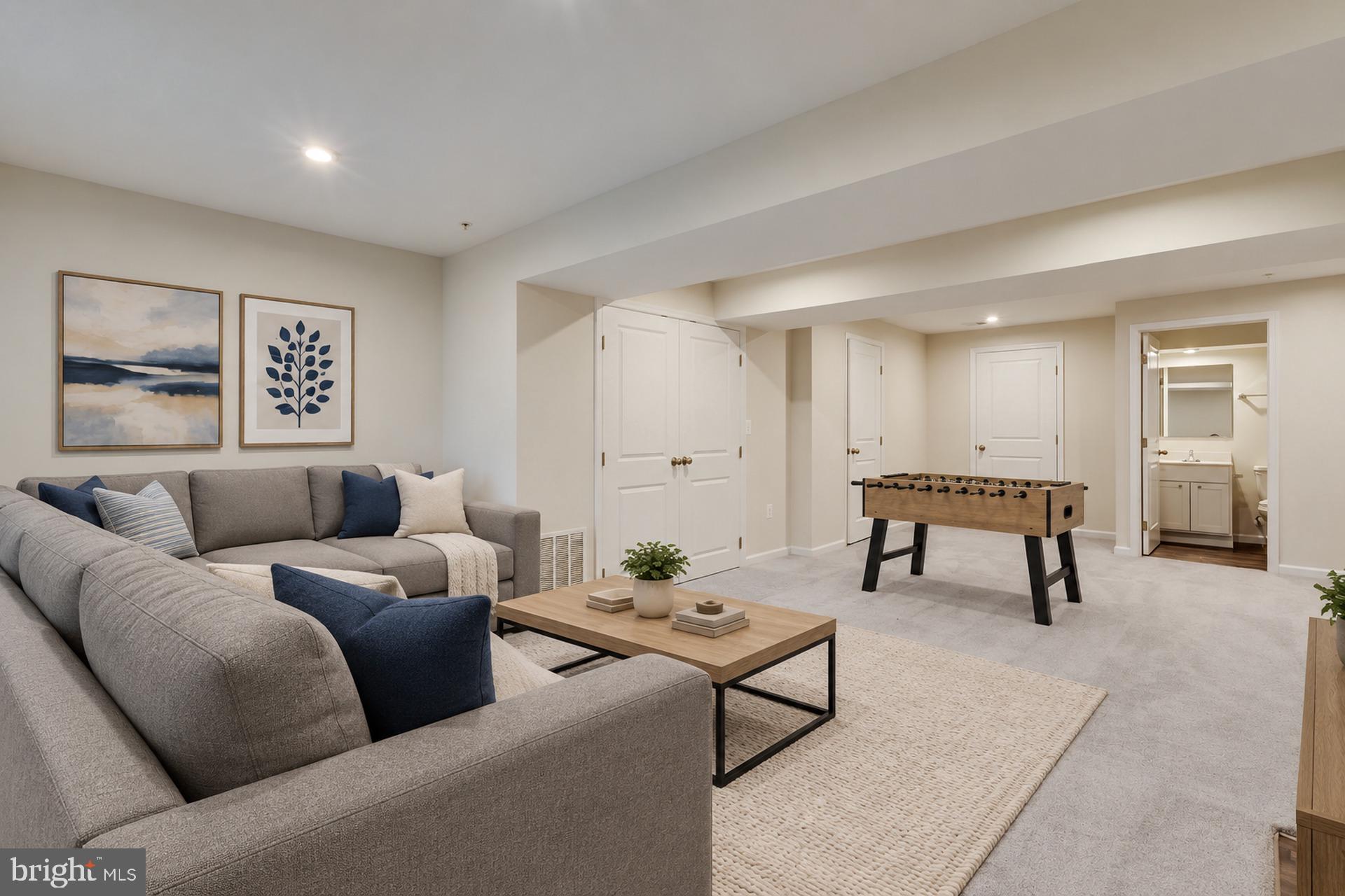 39 WILLOW WOODS DRIVE