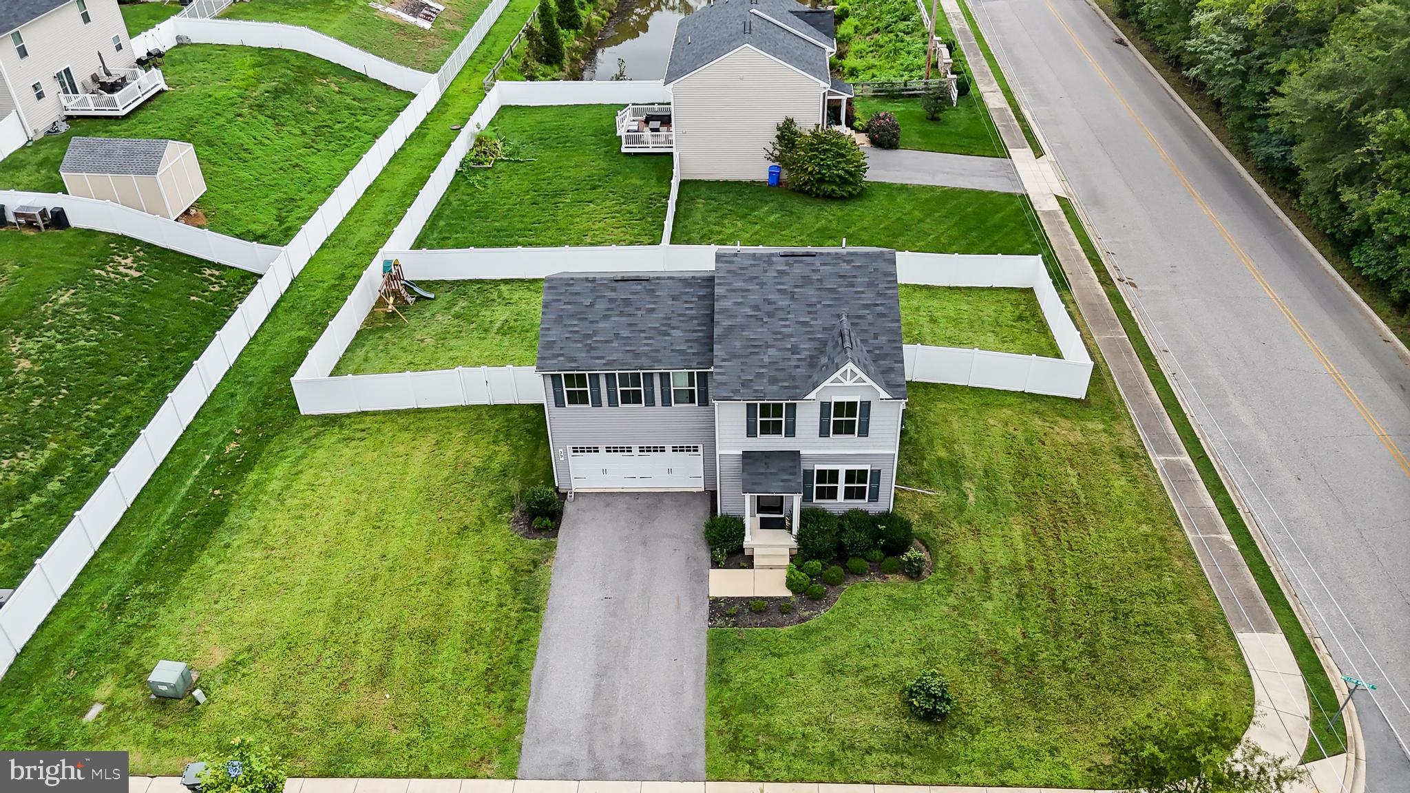 39 WILLOW WOODS DRIVE