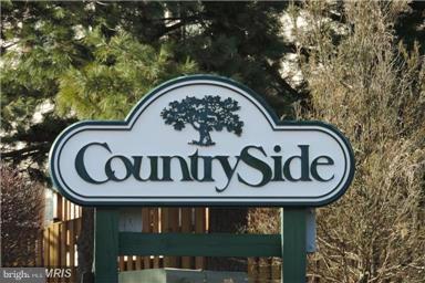 COUNTRYSIDE - Residential