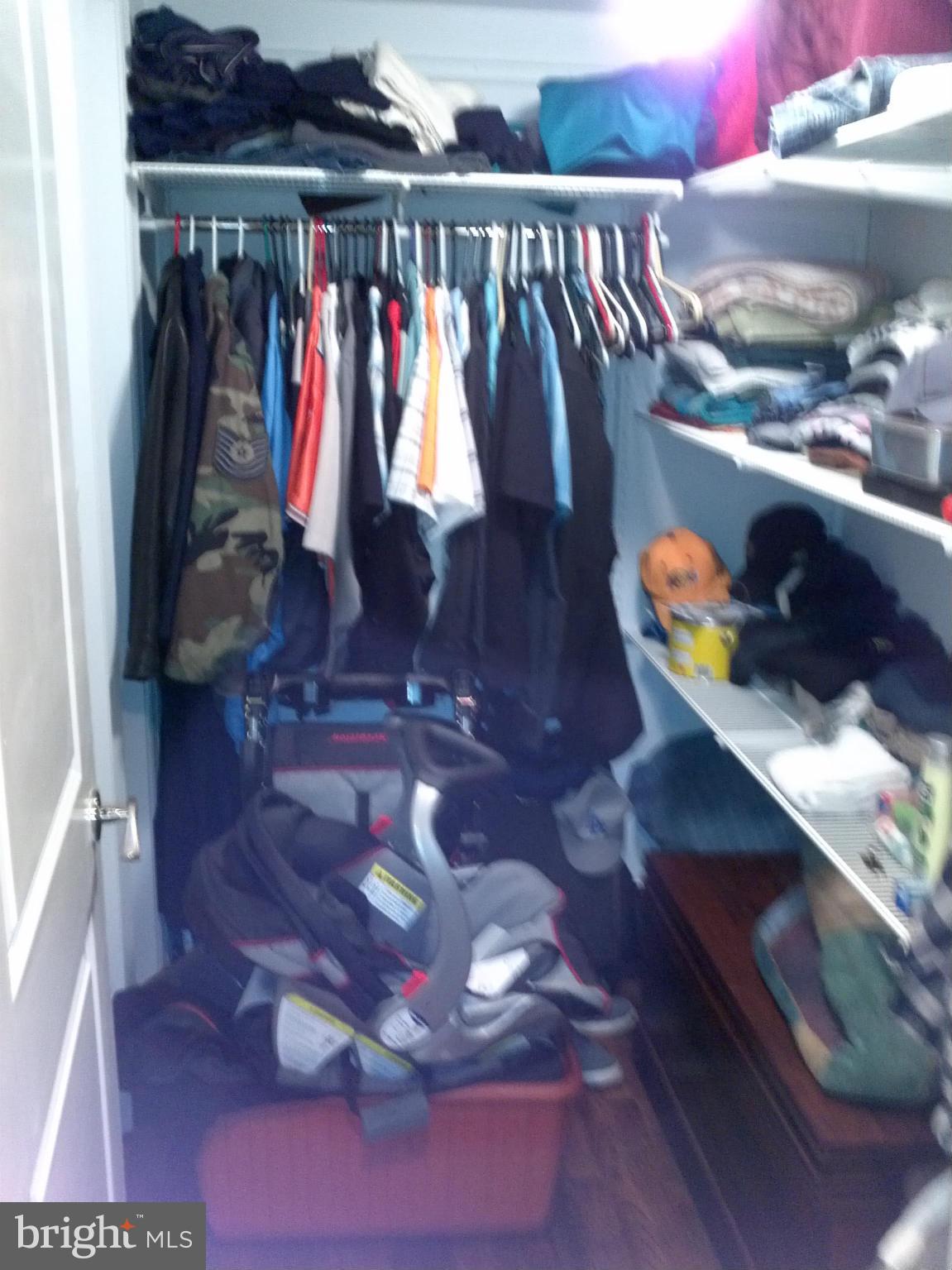 COUNTRYSIDE - Residential