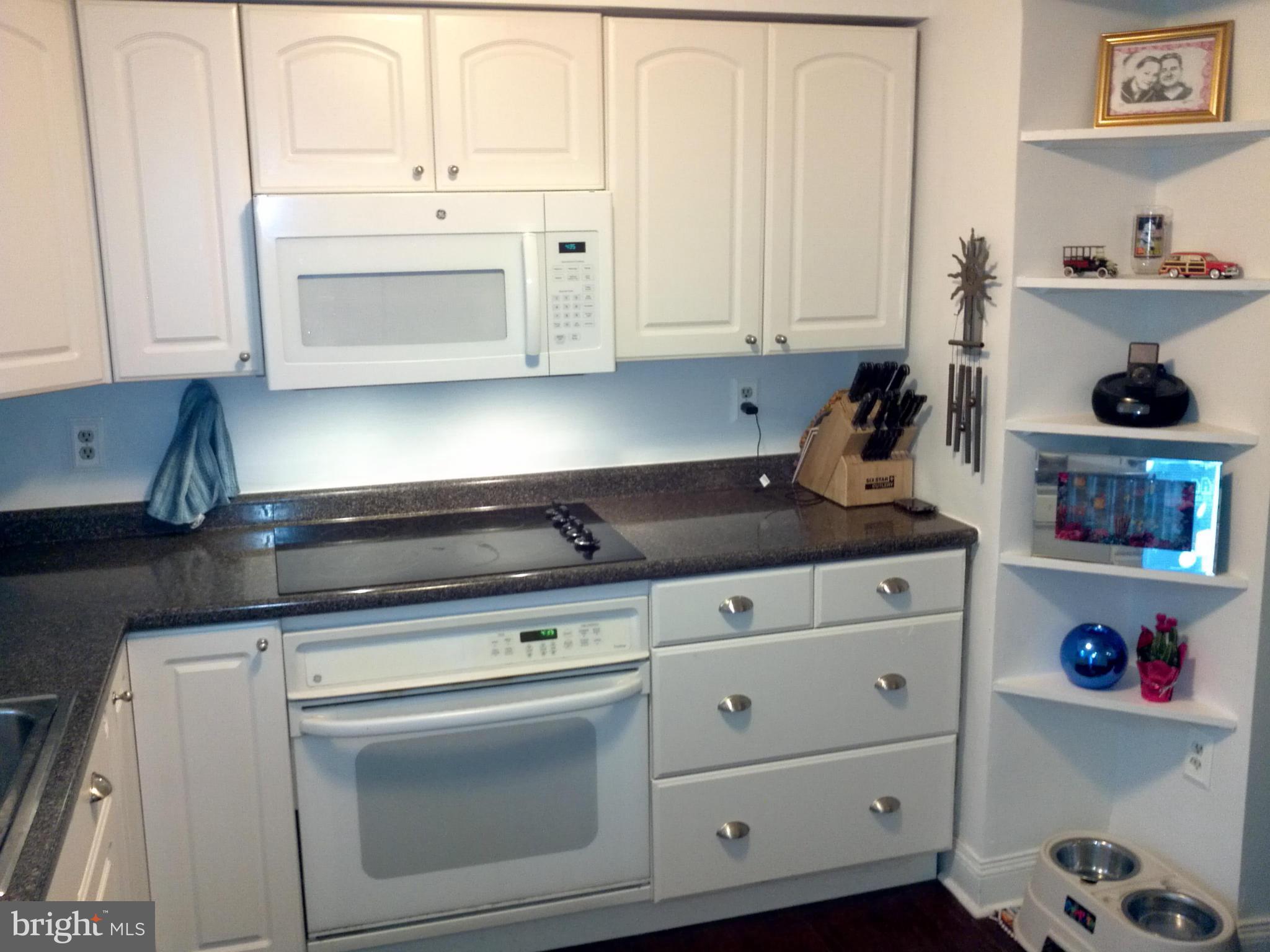 COUNTRYSIDE - Residential