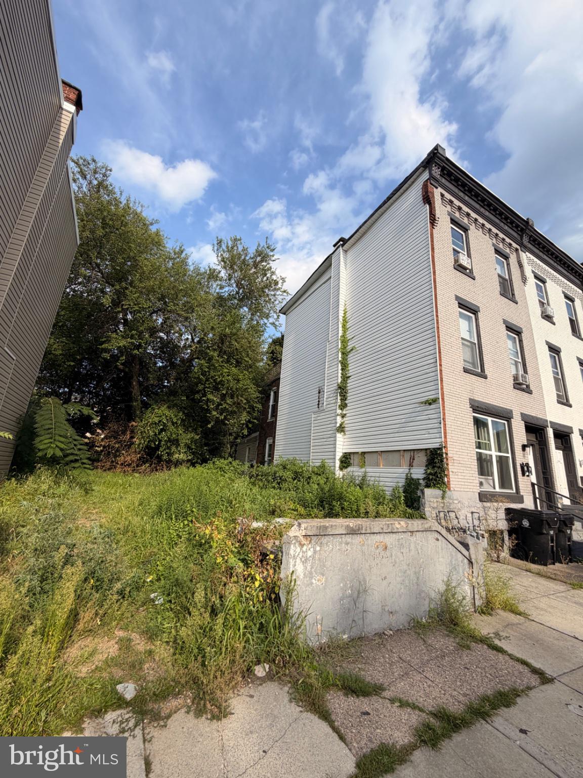 2139 N 4TH STREET