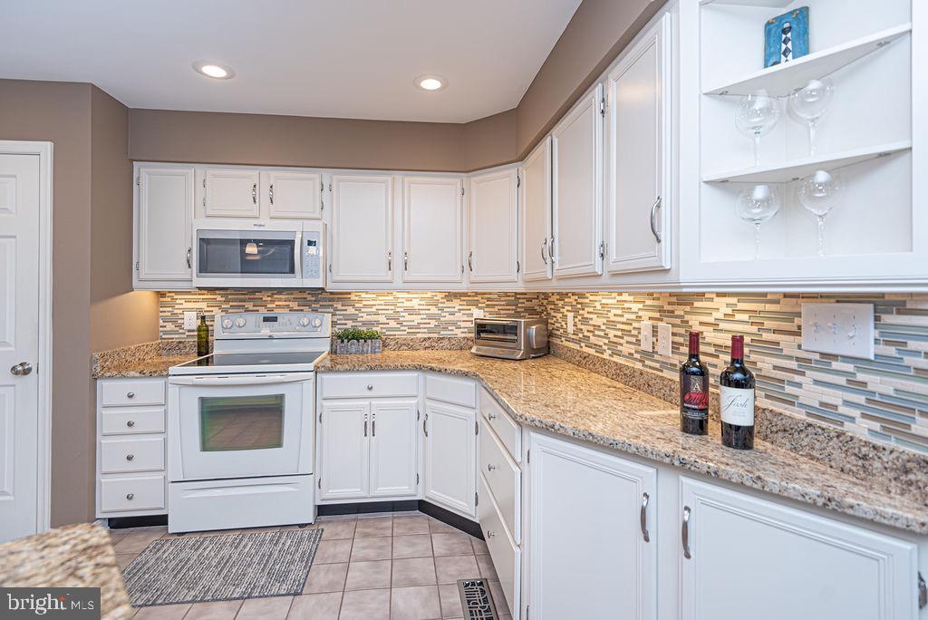 OCEAN PINES - TEAL BAY - Residential